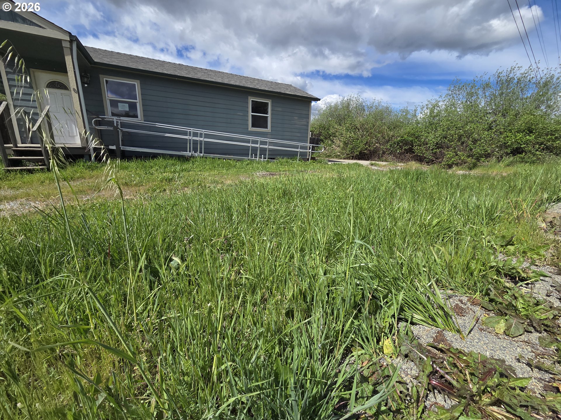 340 E 6TH AVE, Riddle, OR, 97469