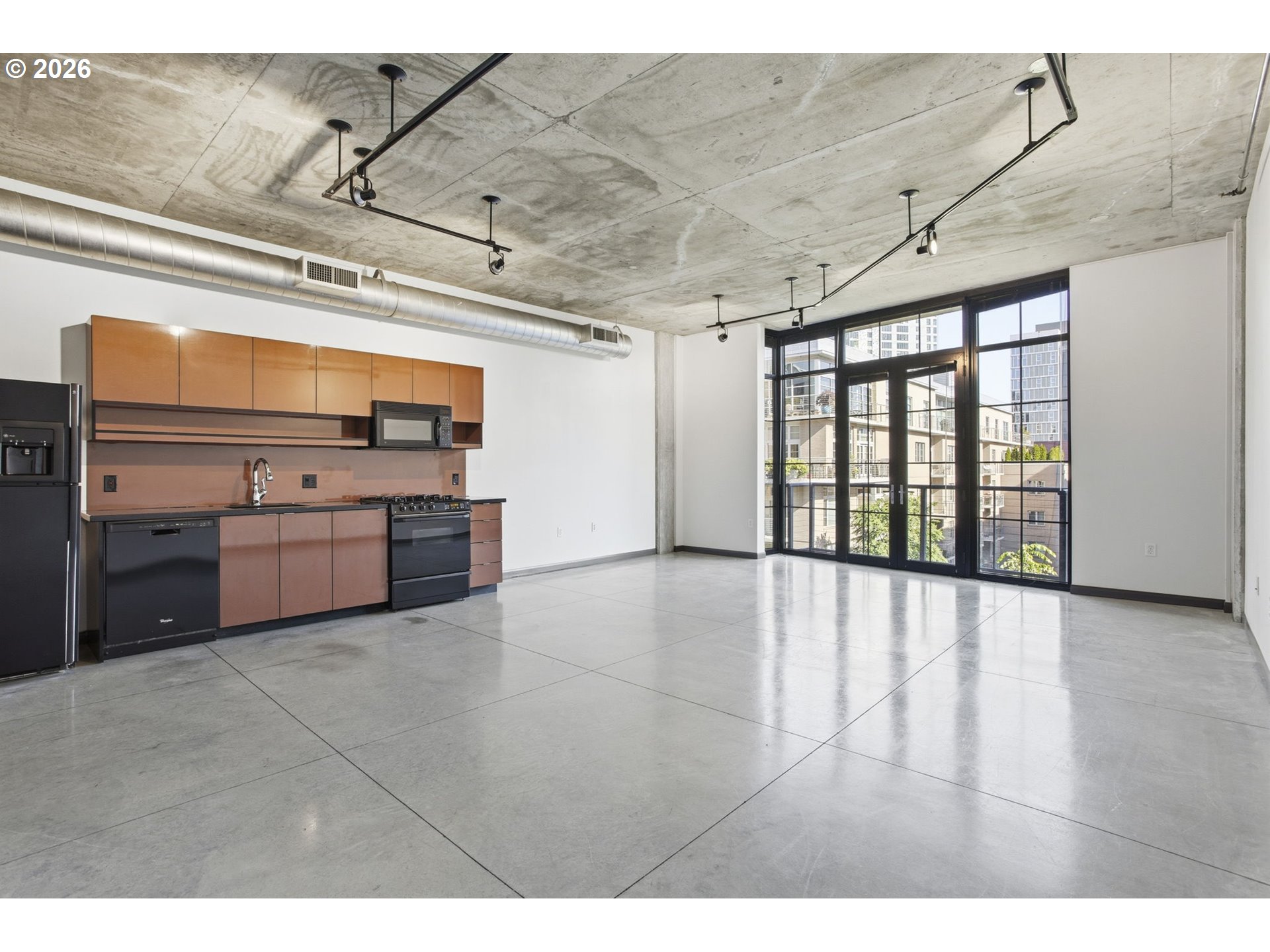 Photo #9: 327898123 Listing: Photo #9