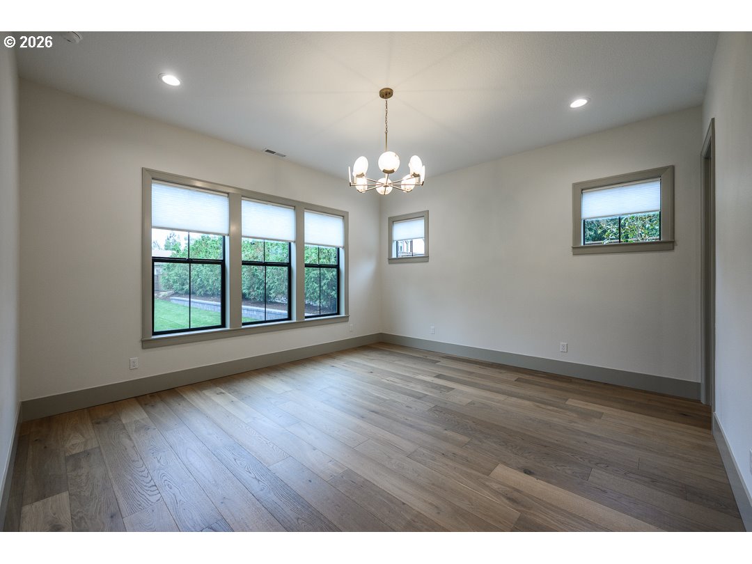 Property photo 13 of 30