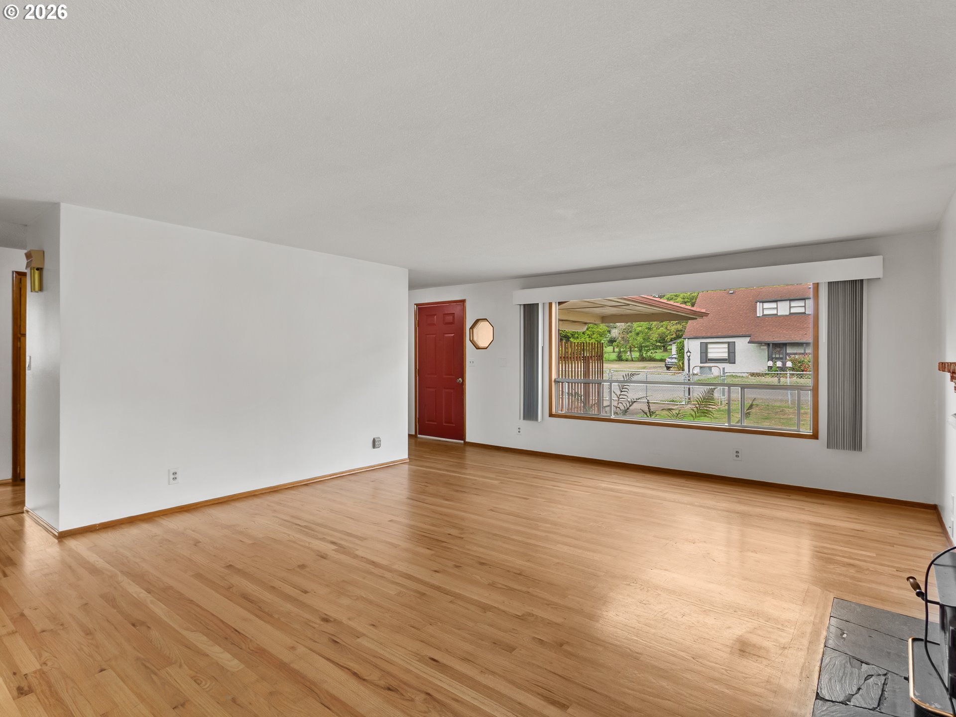 Property photo 5 of 43
