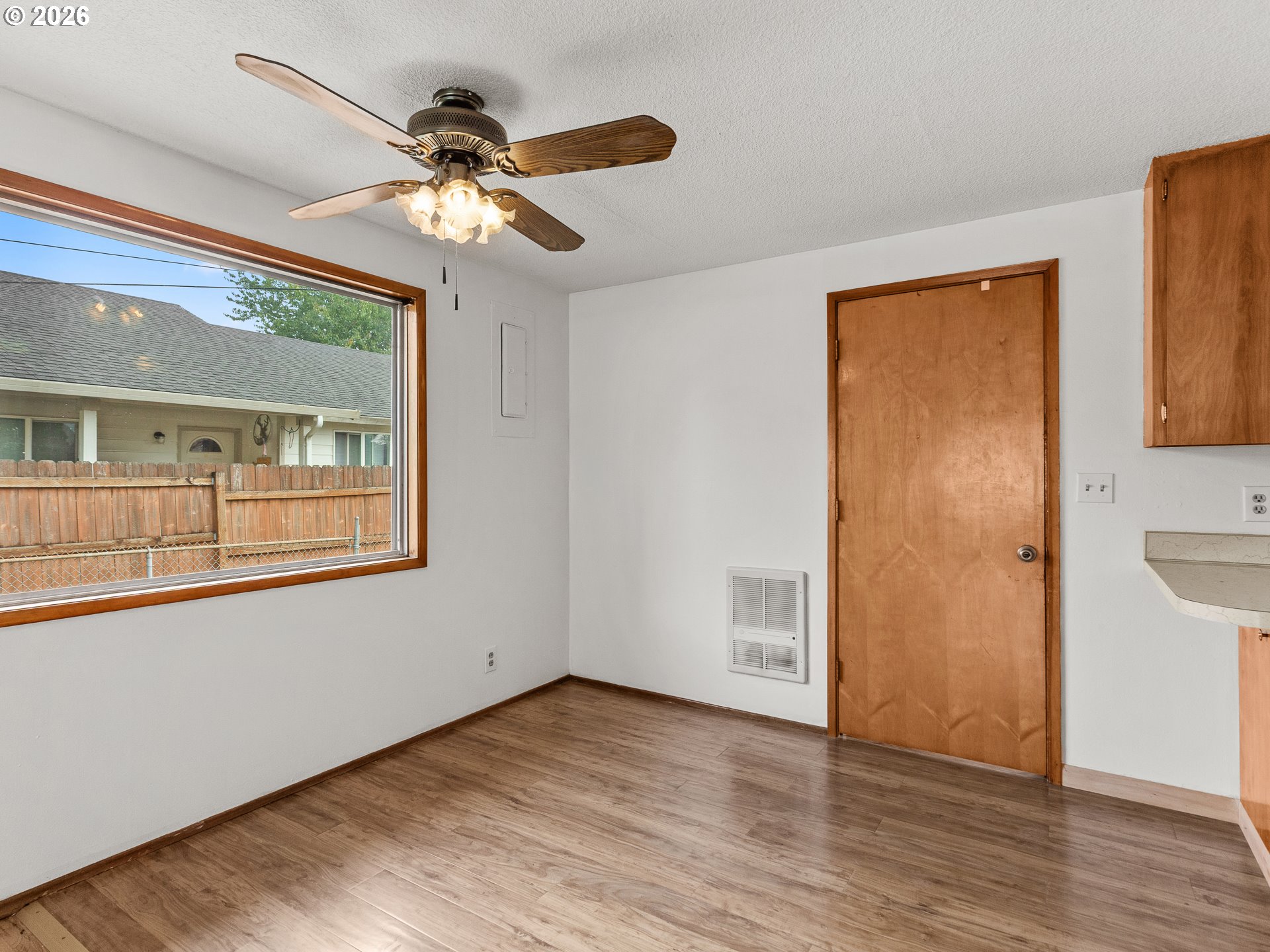 Property photo 7 of 43