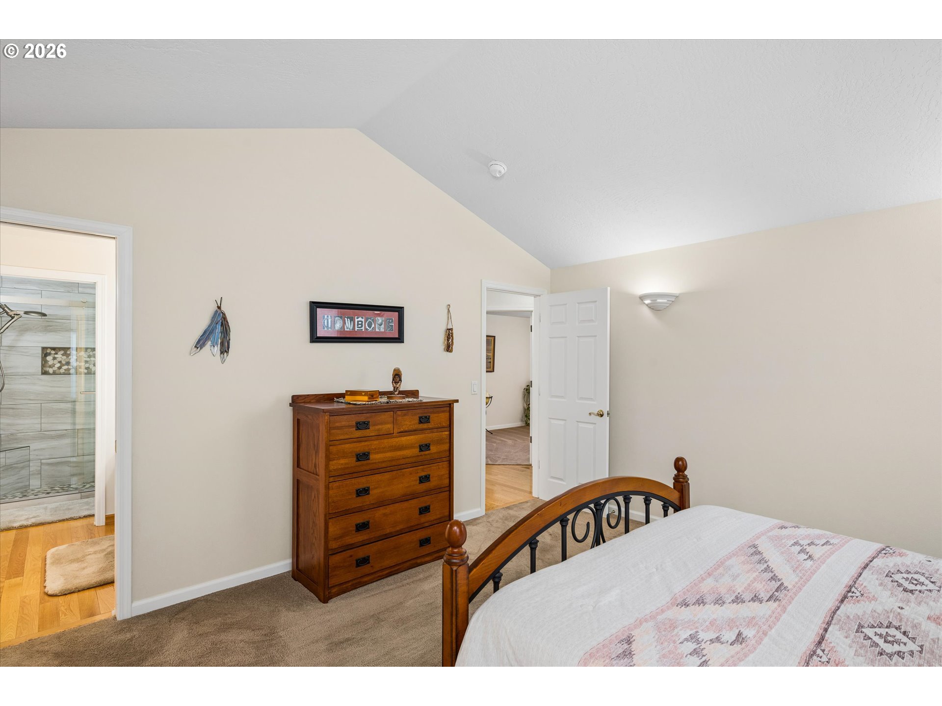 Property photo 16 of 38