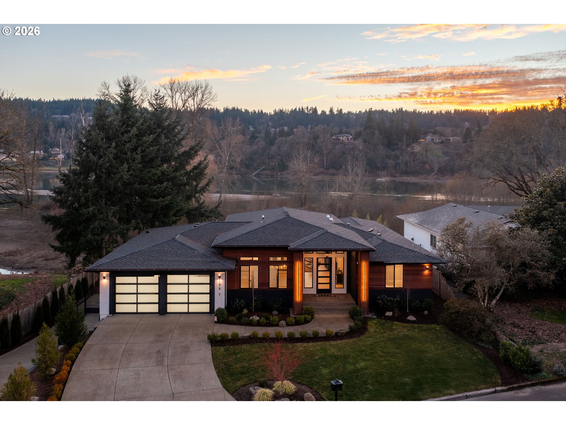 19697 SE COTTONWOOD ST, Milwaukie OR 97267