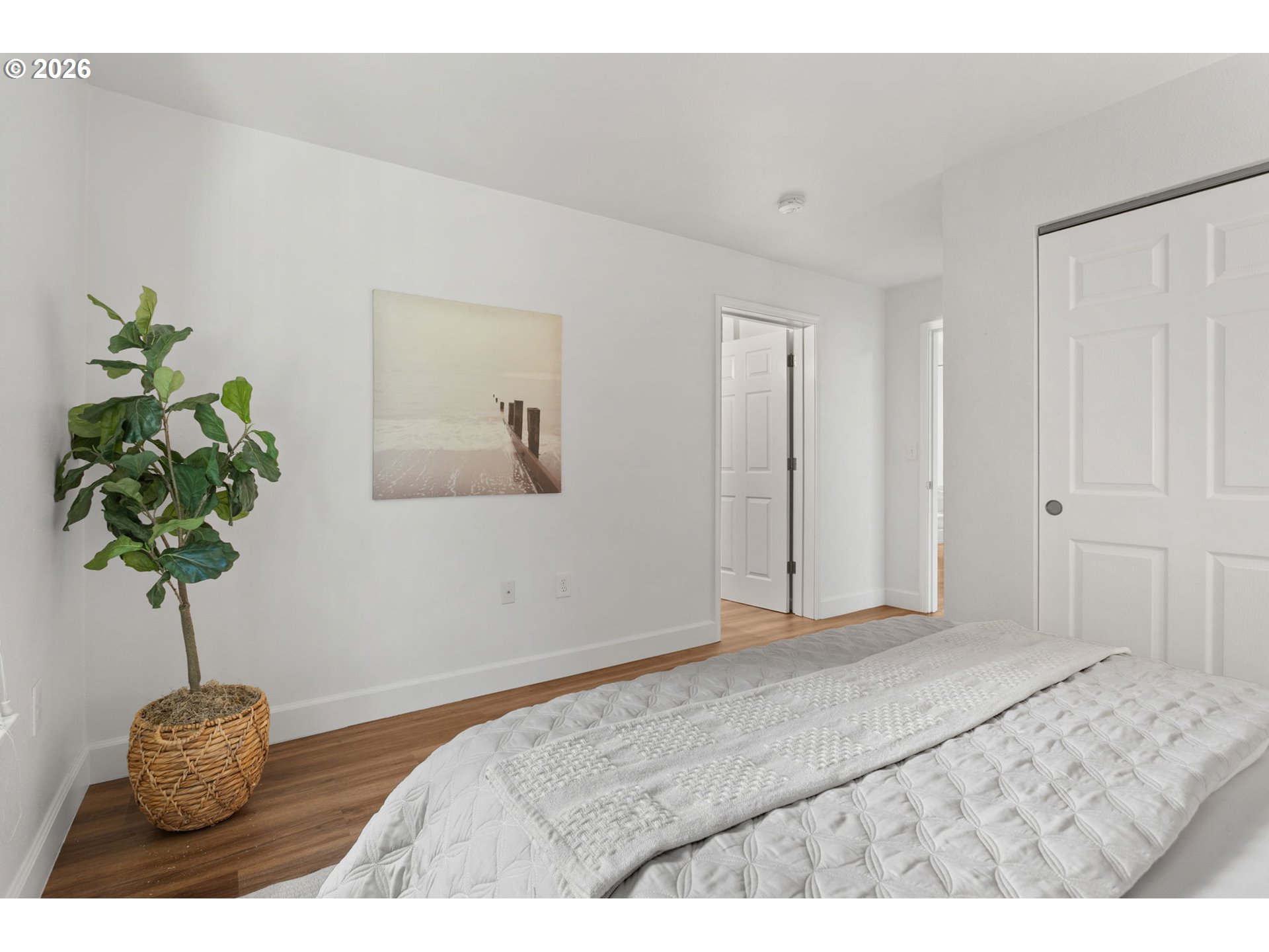 Photo #23: 332194885 Listing: Photo #23