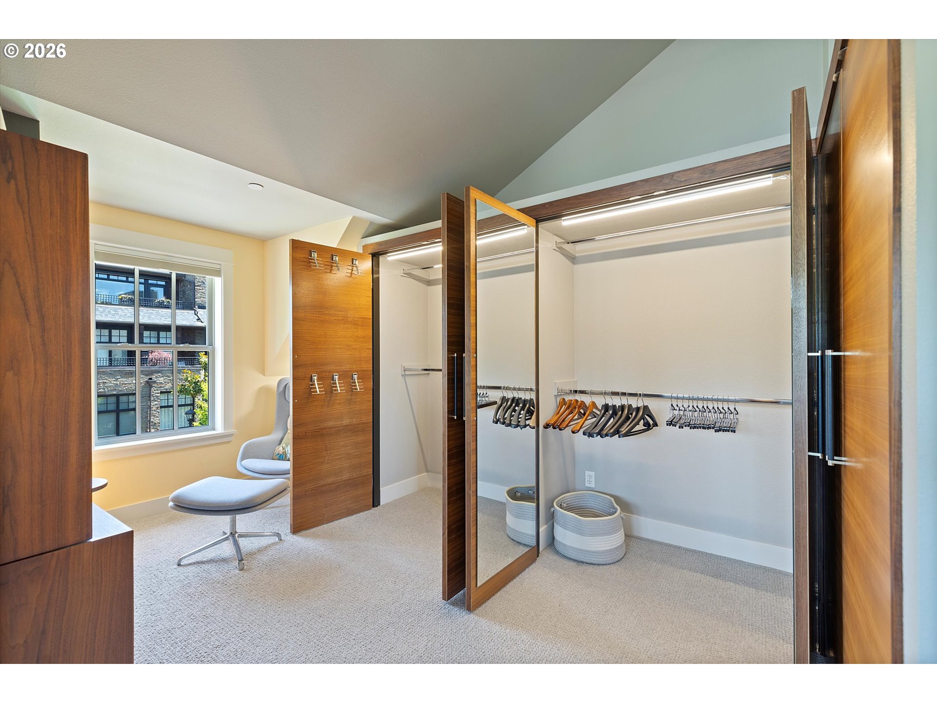 Photo #19: 332807244 Listing: Photo #19