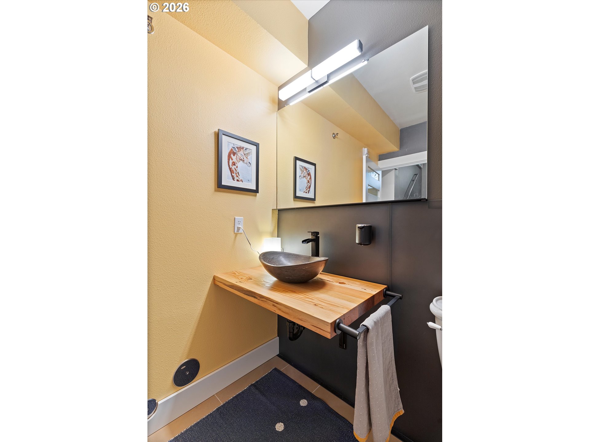 Photo #22: 332807244 Listing: Photo #22