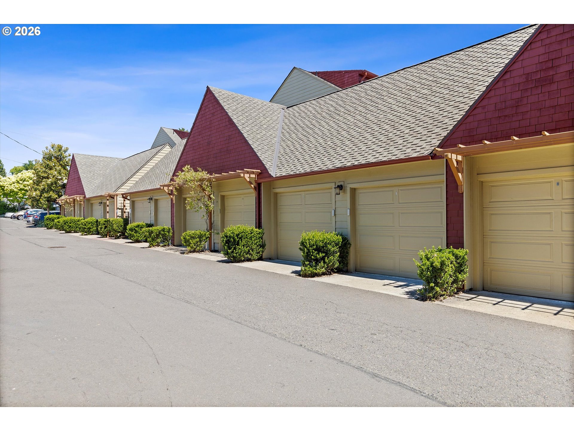 Photo #25: 332807244 Listing: Photo #25