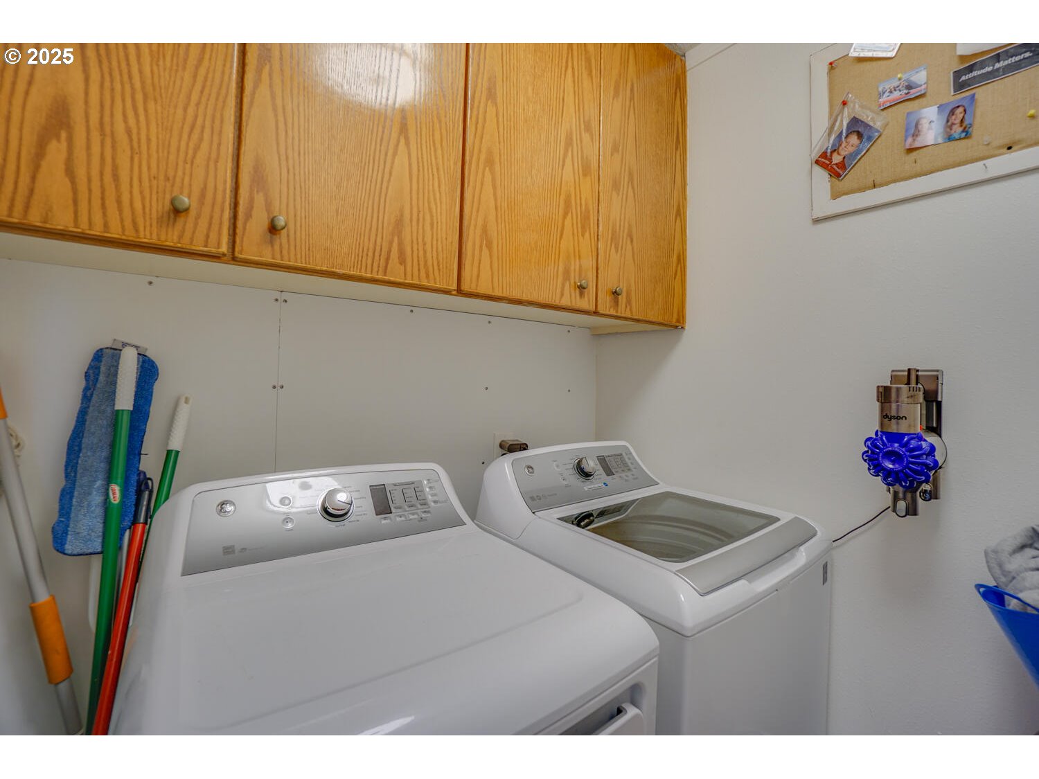 Photo #12: 332864214 Listing: Photo #12