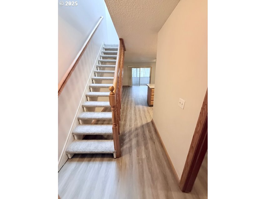 Photo #2: 332940210 Listing: Photo #2