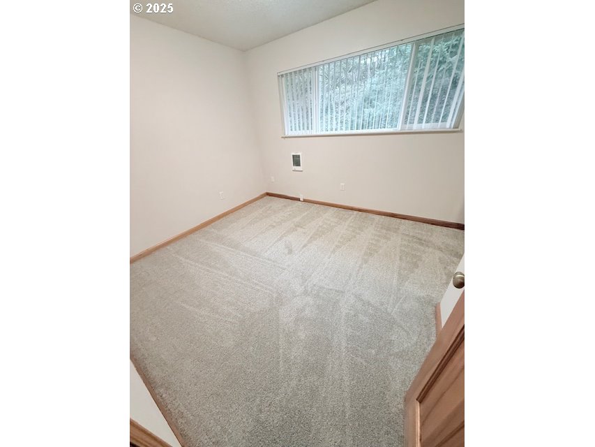 Photo #19: 332940210 Listing: Photo #19