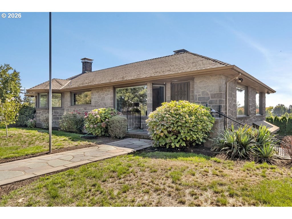 Property photo 4 of 46