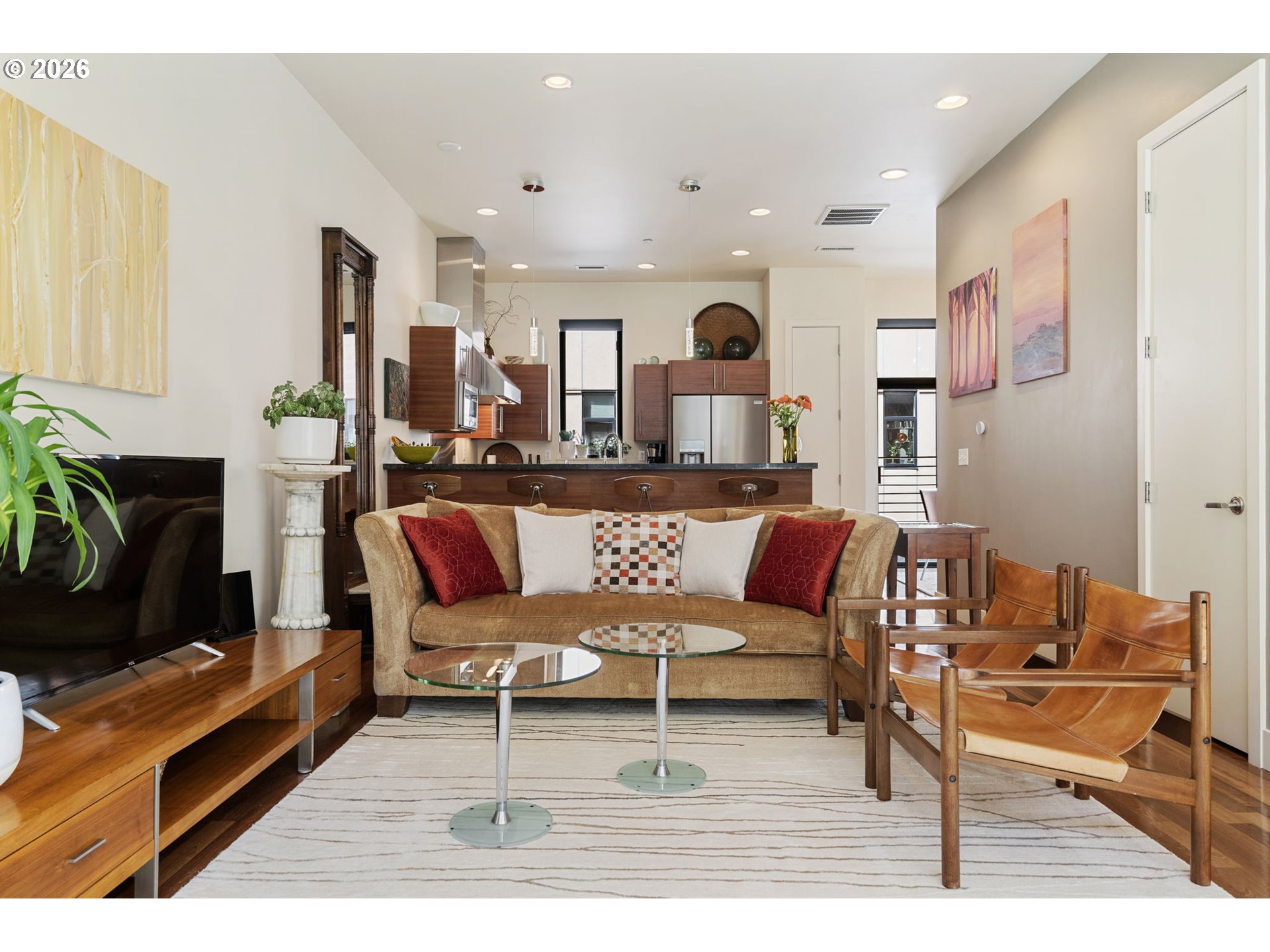 Photo #10: 333938265 Listing: Photo #10