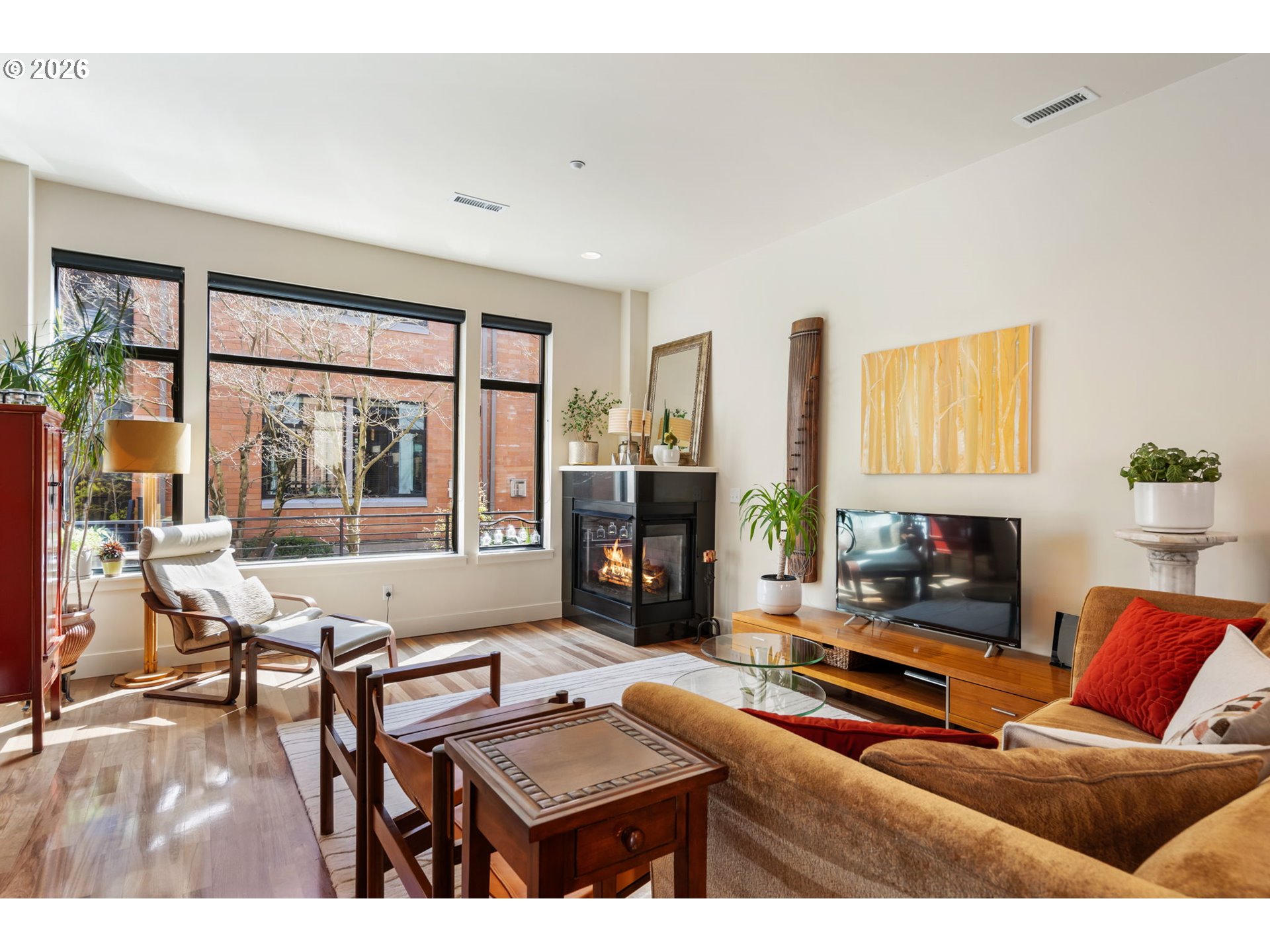 Photo #11: 333938265 Listing: Photo #11