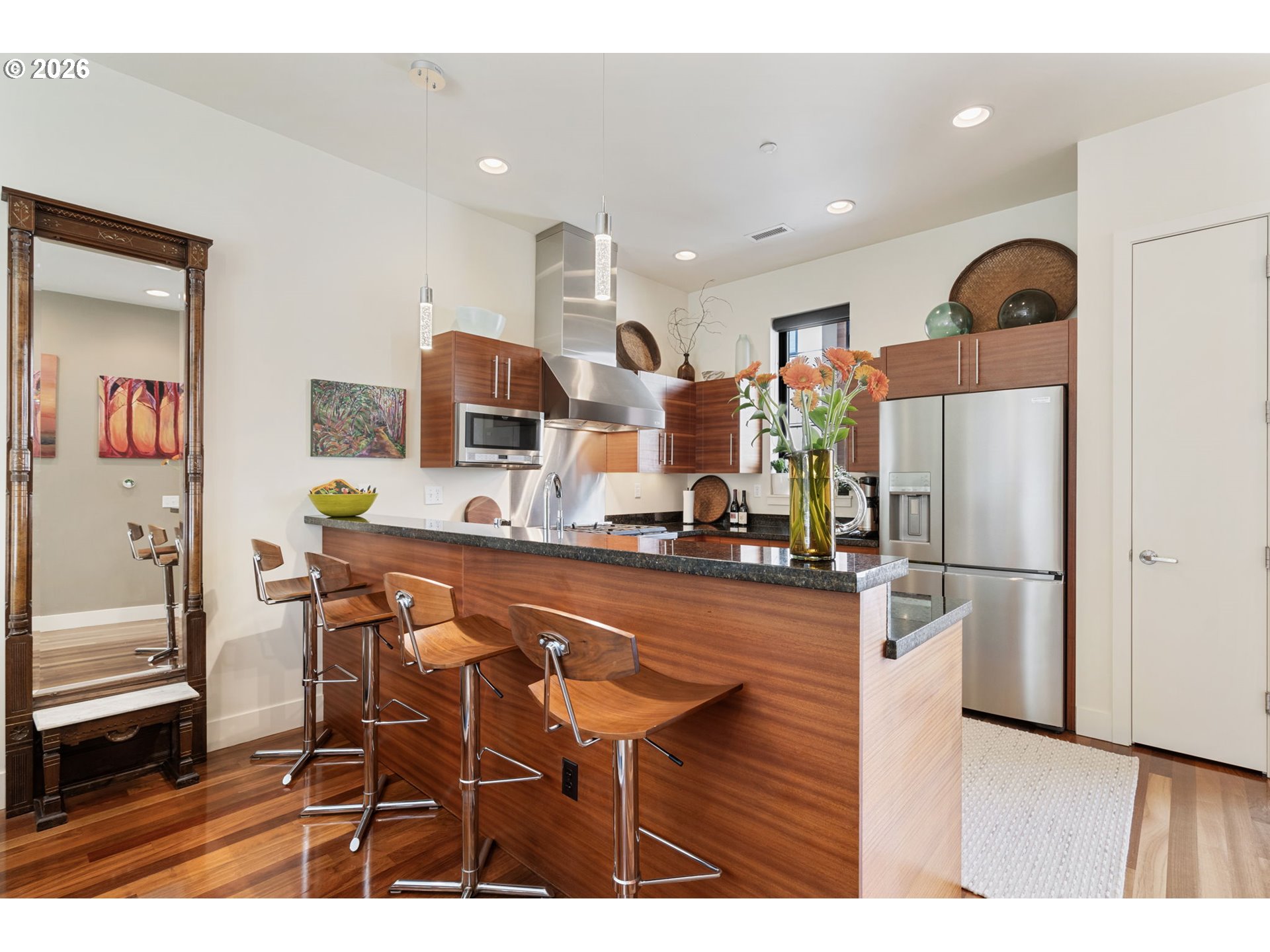 Photo #13: 333938265 Listing: Photo #13