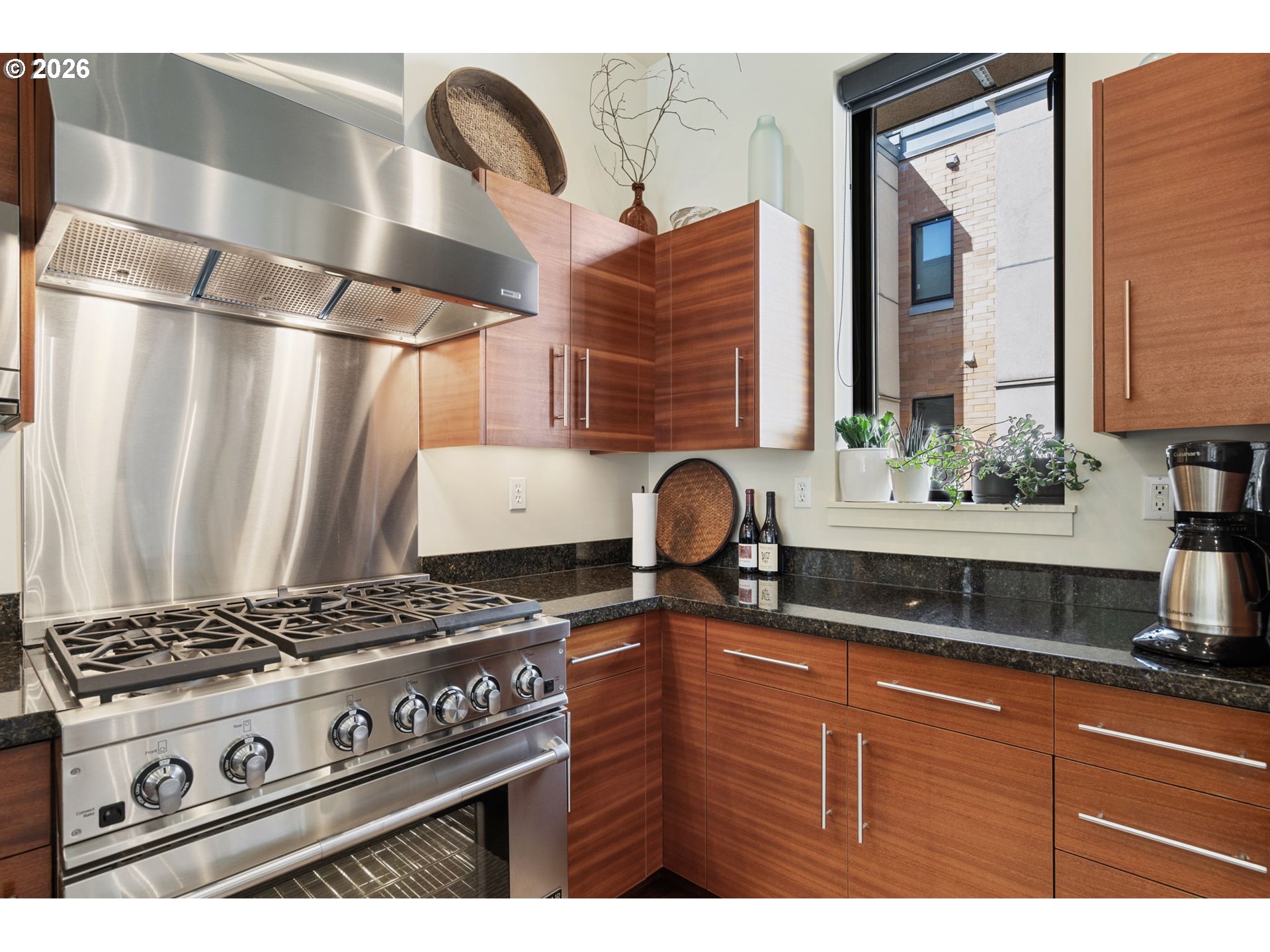 Photo #16: 333938265 Listing: Photo #16