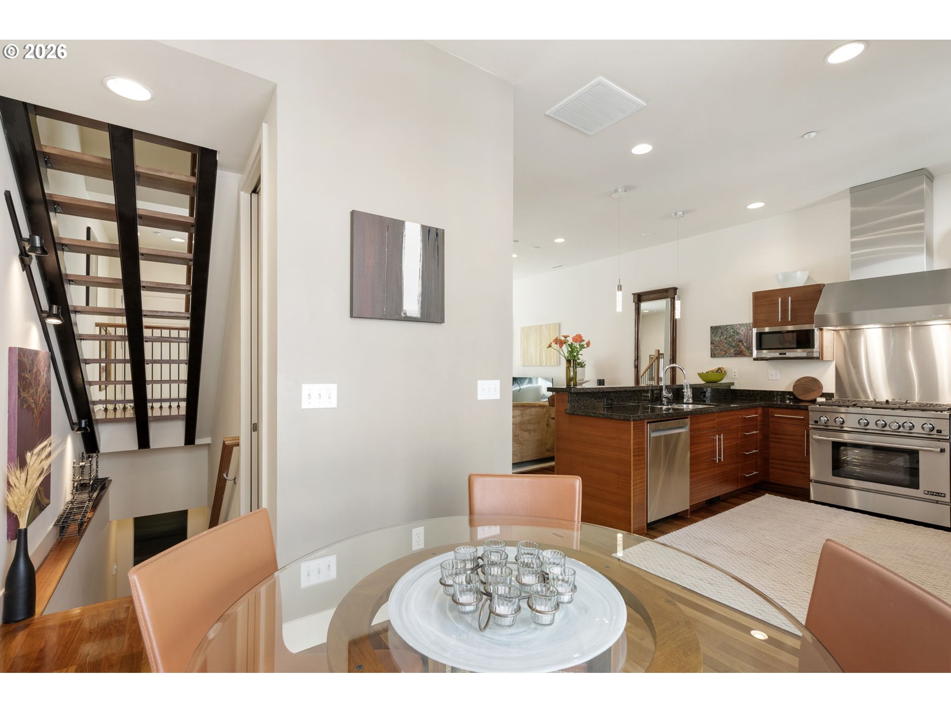 Photo #20: 333938265 Listing: Photo #20