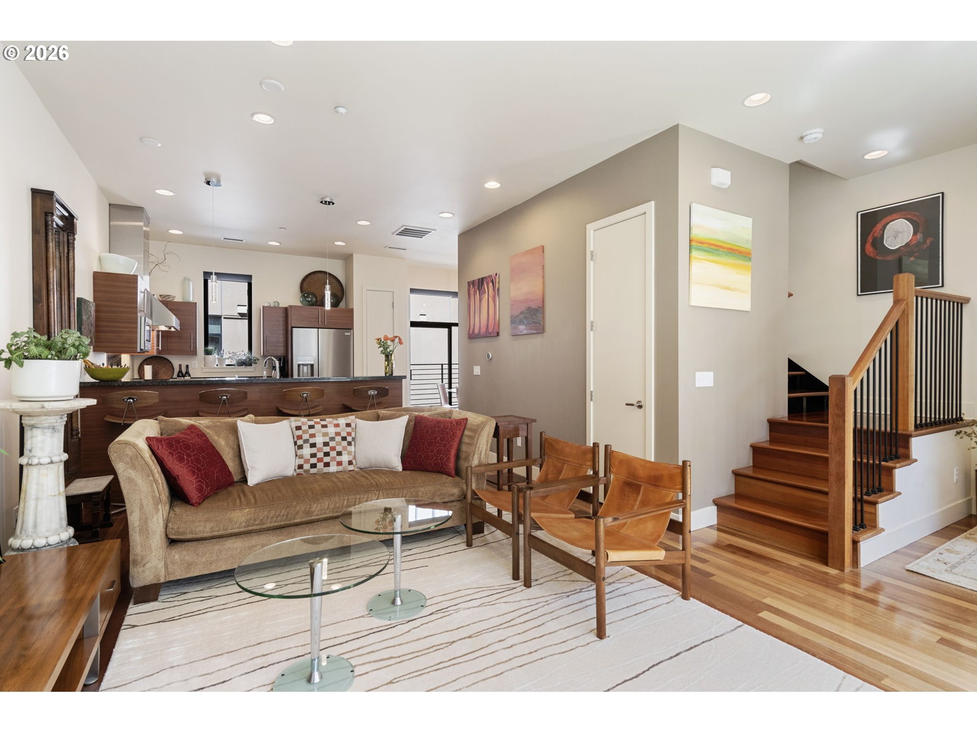 Photo #9: 333938265 Listing: Photo #9