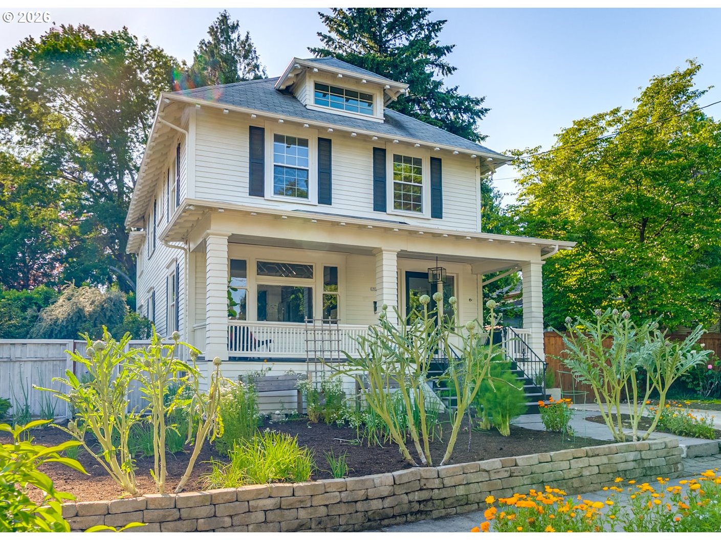 Featured listings