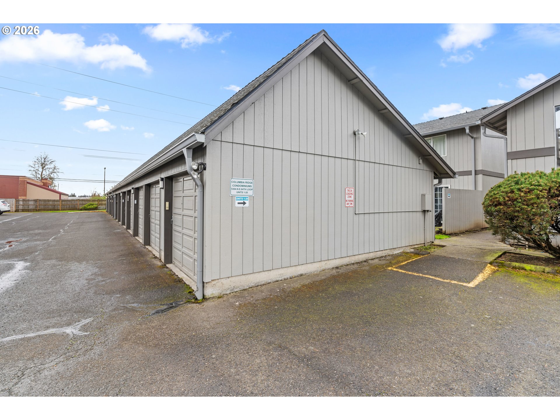 Photo #24: 334572079 Listing: Photo #24