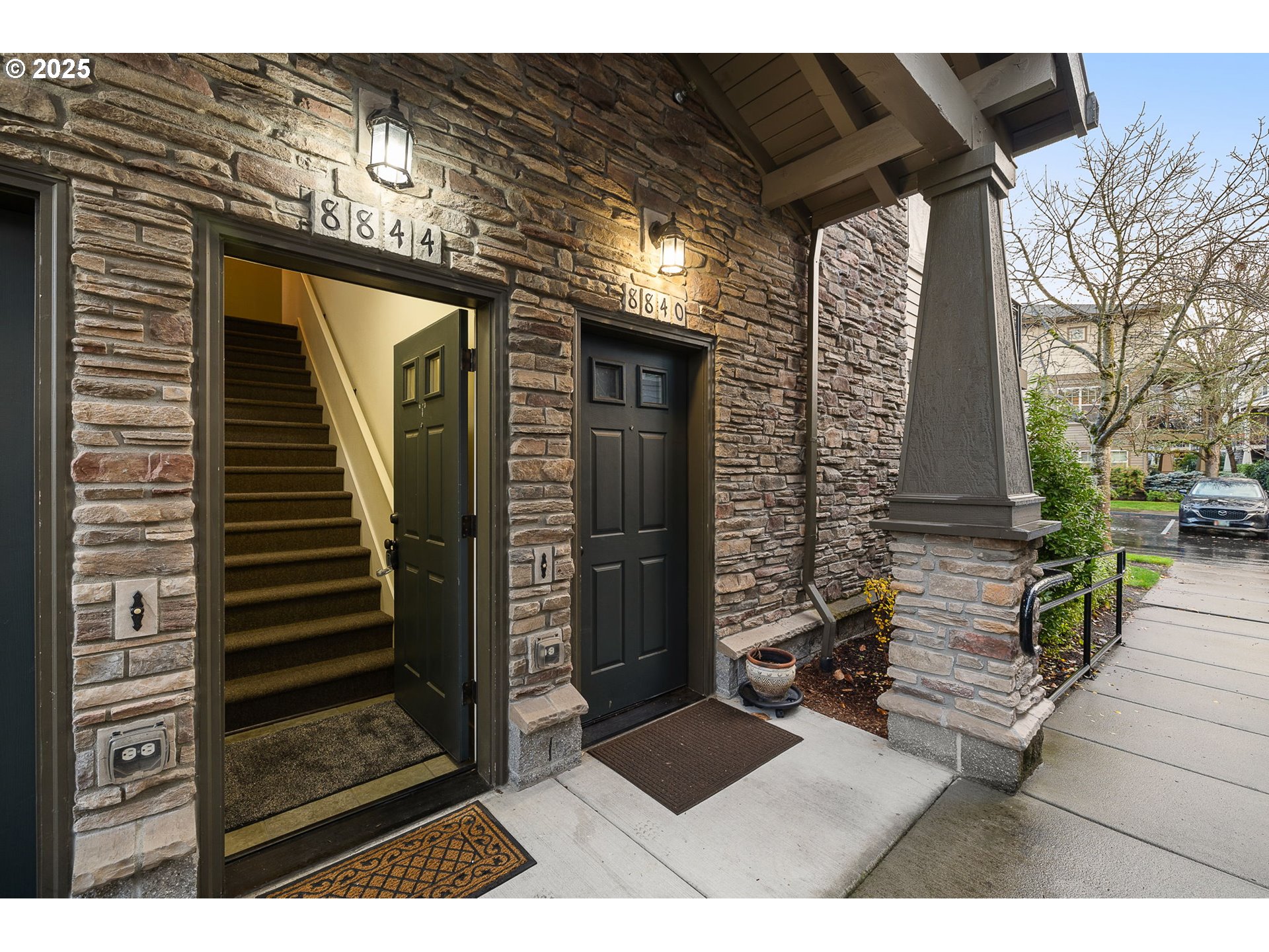 Photo #3: 334680734 Listing 