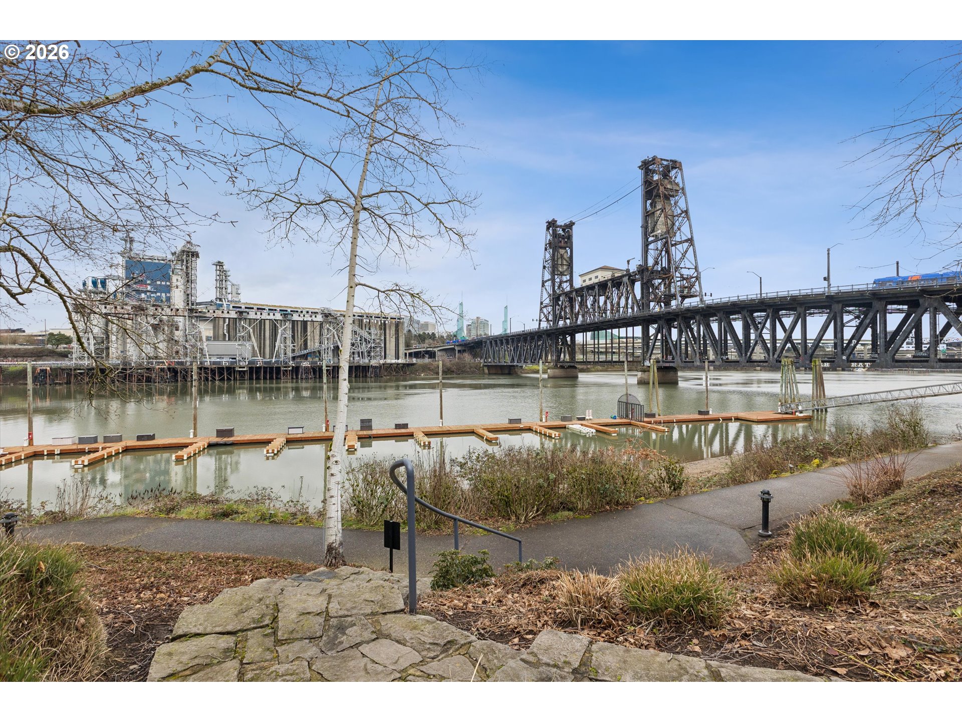 Photo #13: 335073169 Listing: Photo #13