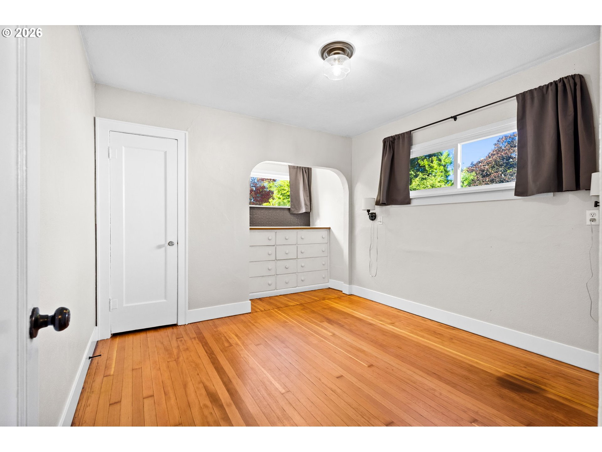 Property photo 11 of 36