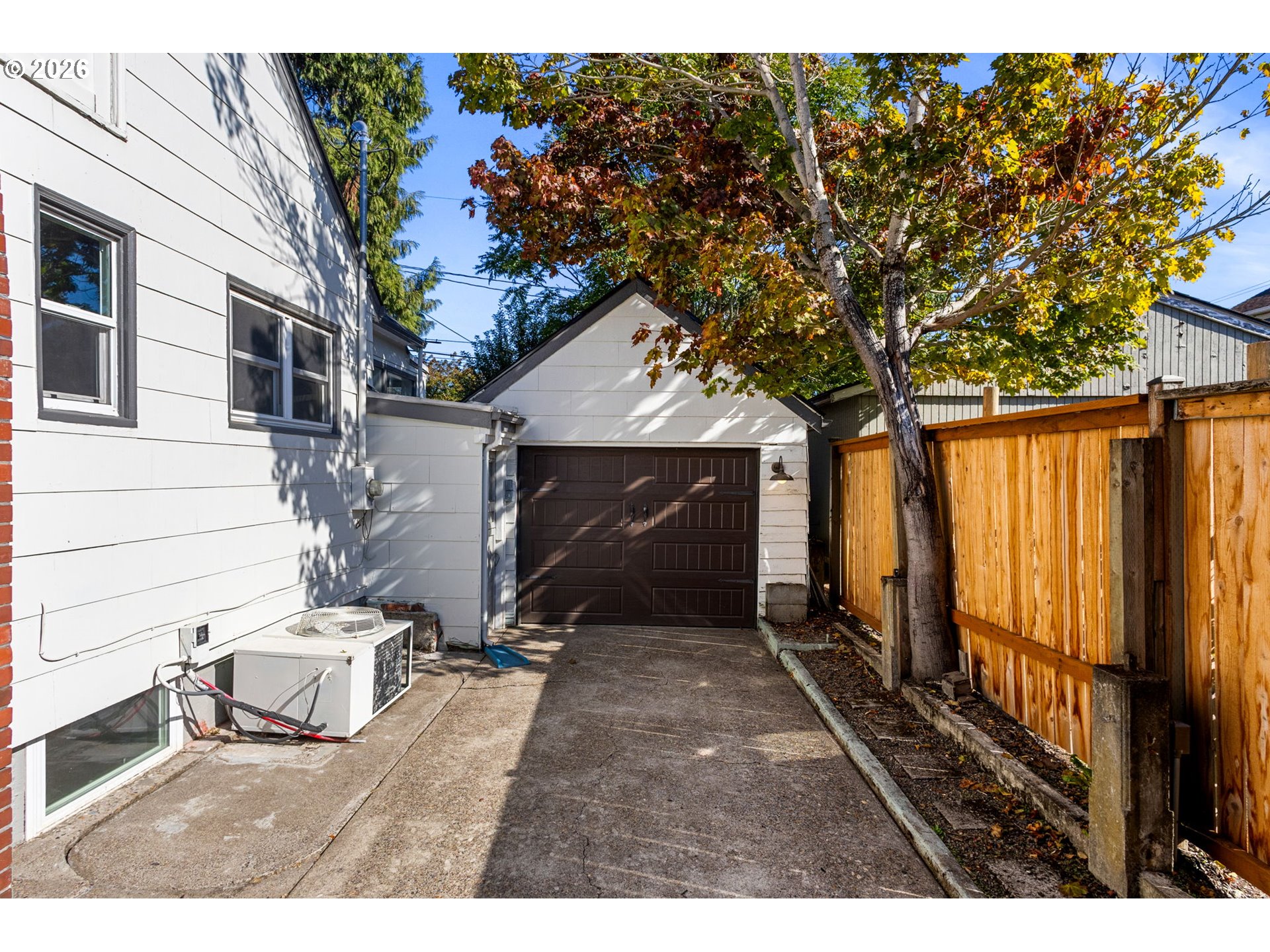 Property photo 5 of 36