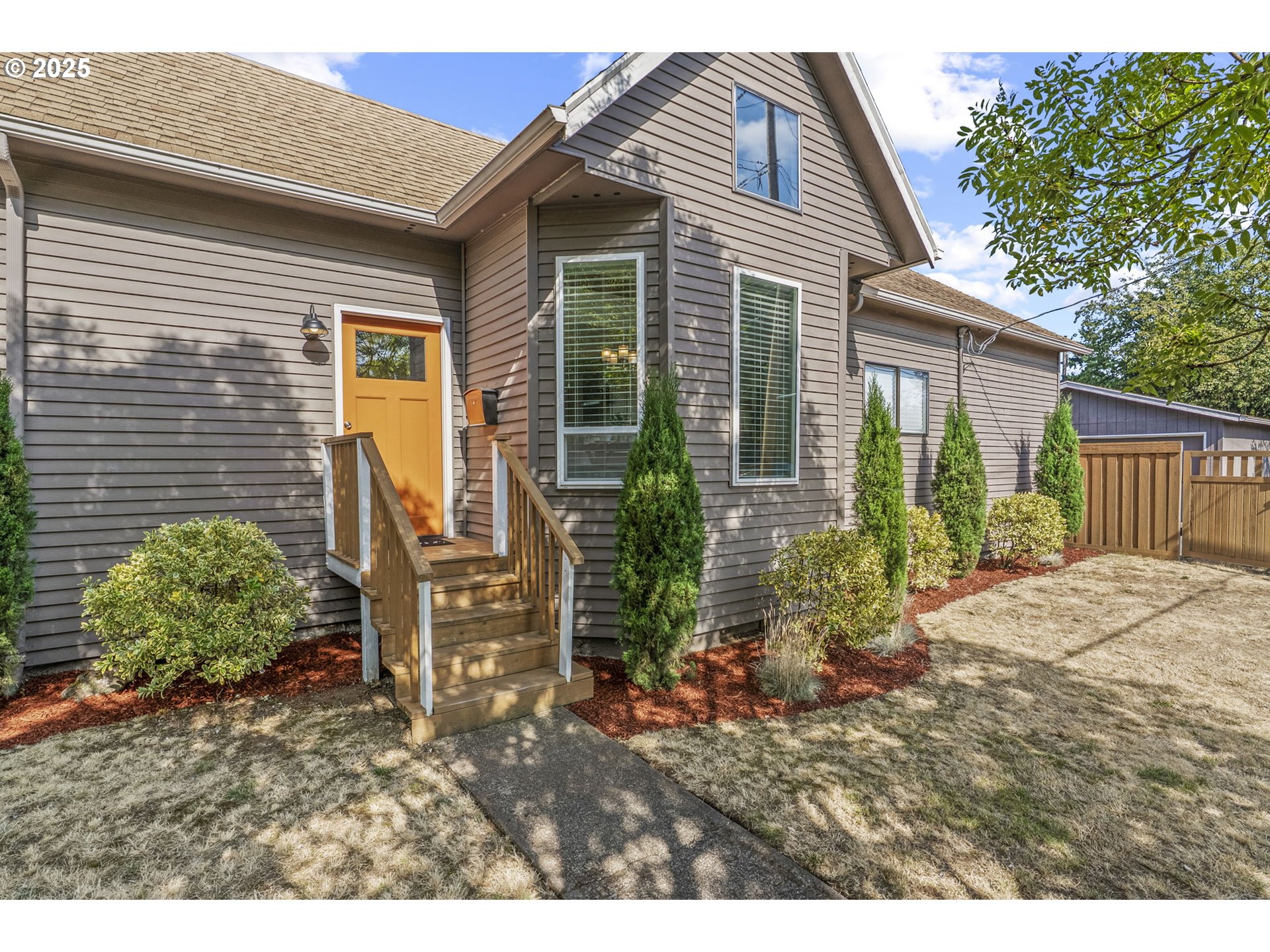 2125 W 19TH PL, Eugene, OR, 97405
