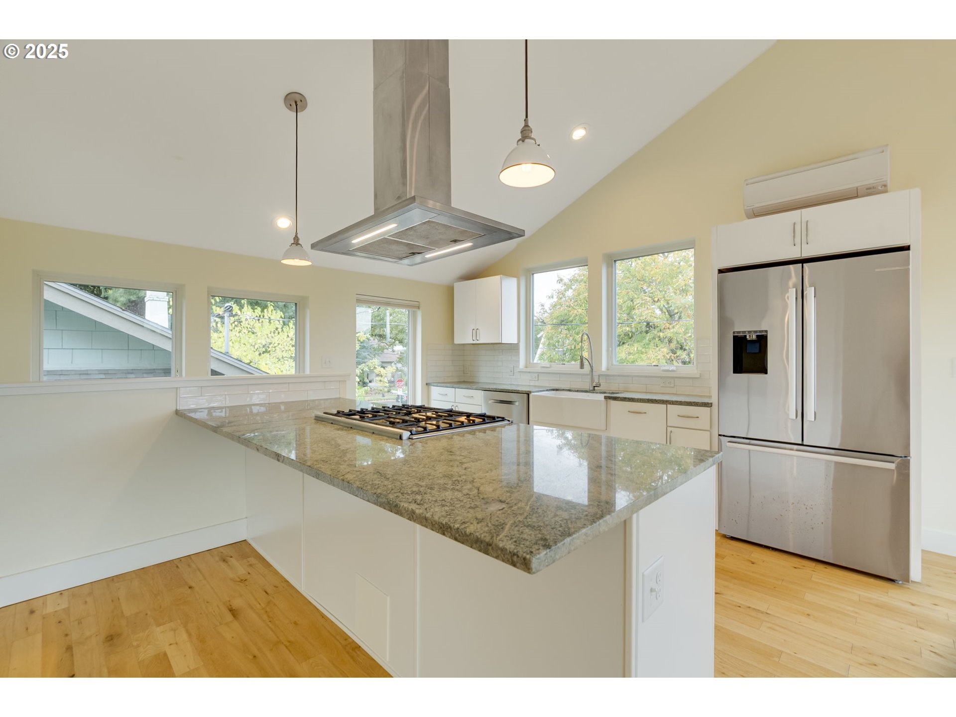 Photo #10: 336509363 Listing: Photo #10