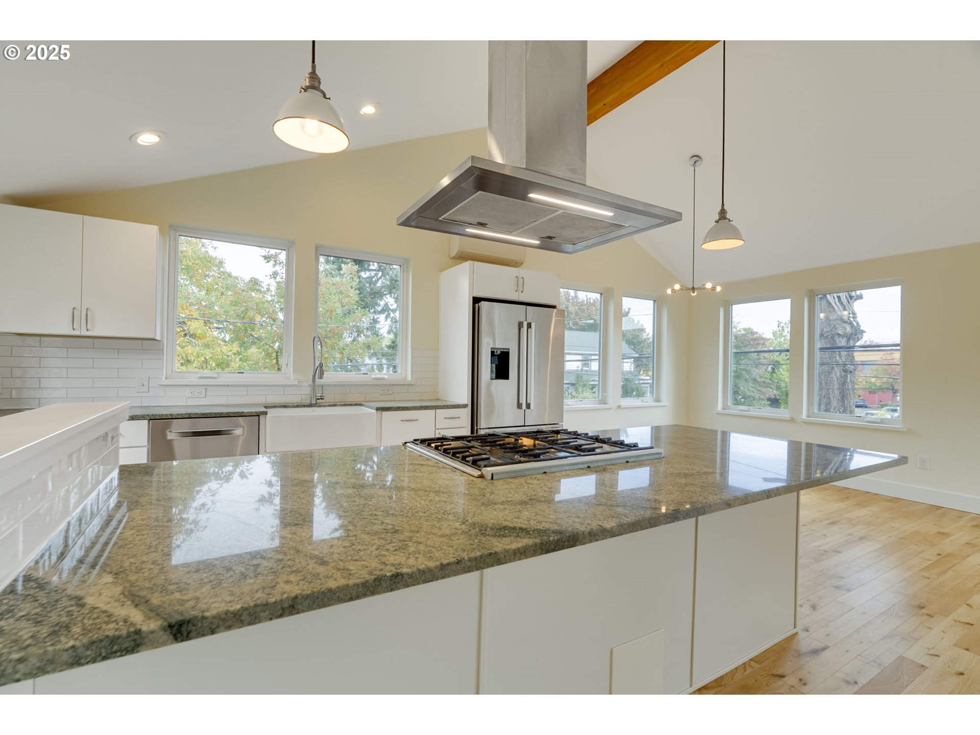 Photo #11: 336509363 Listing: Photo #11