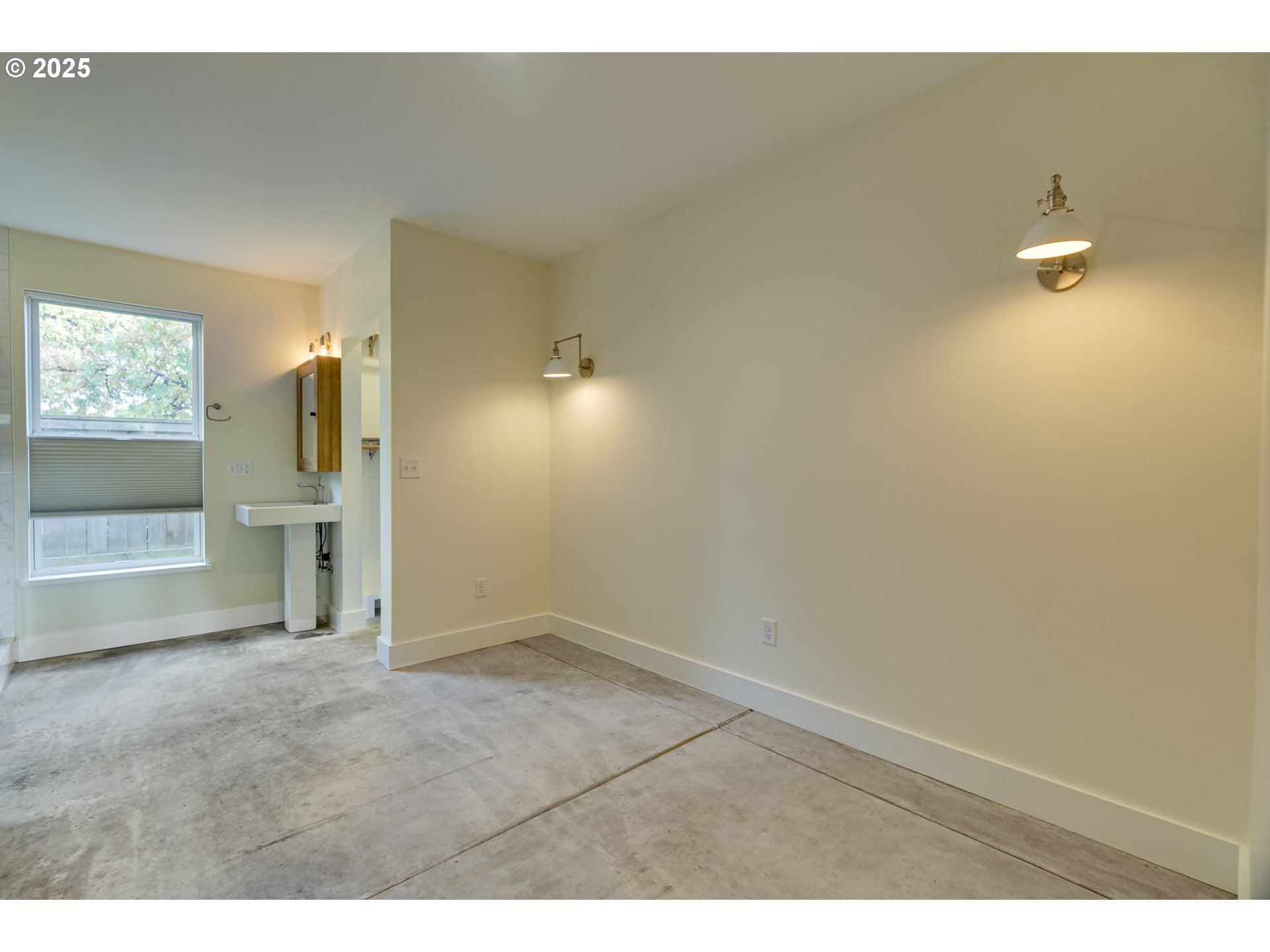 Photo #23: 336509363 Listing: Photo #23