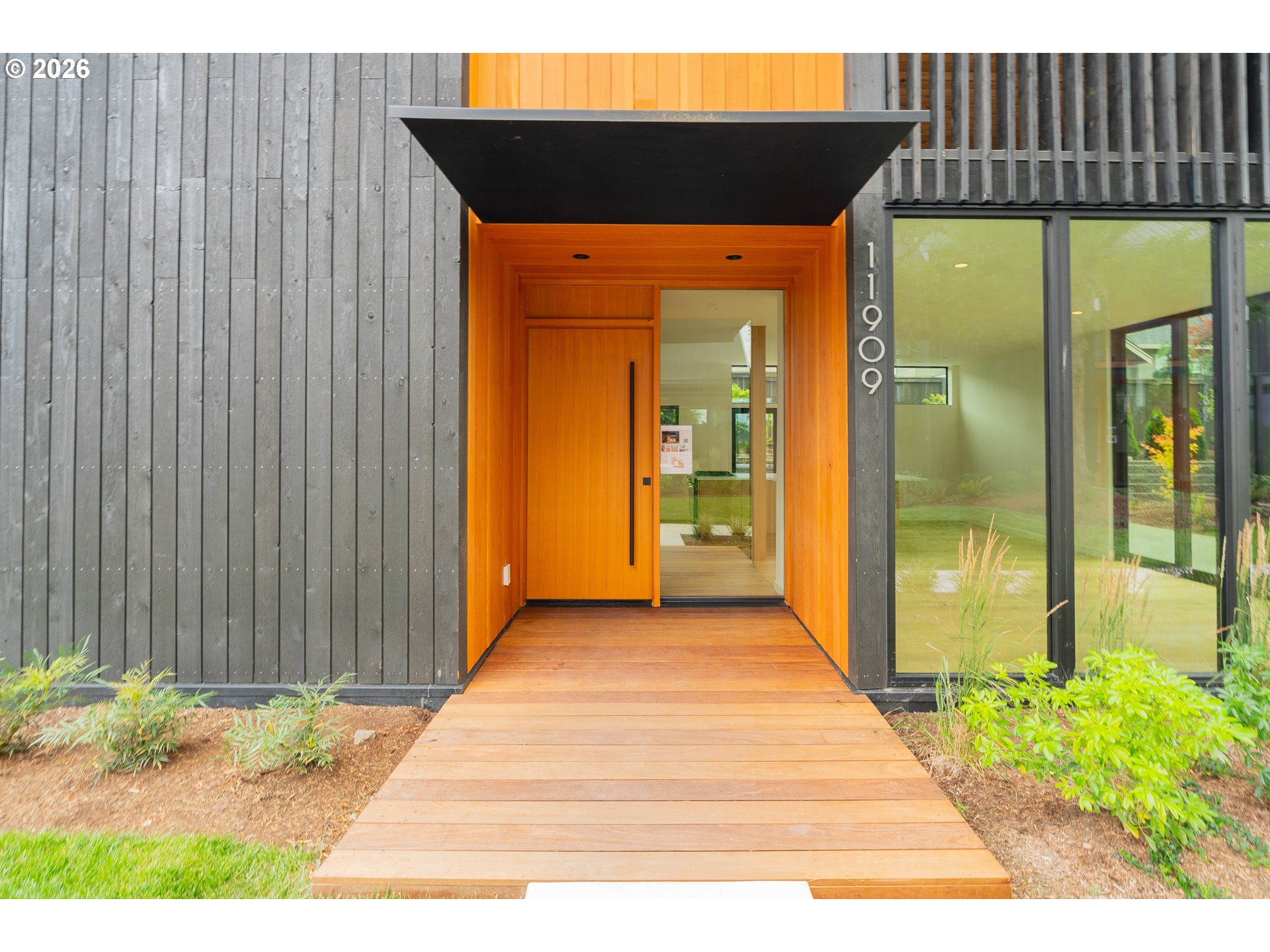 Photo #38: 336524076 Listing: Photo #38