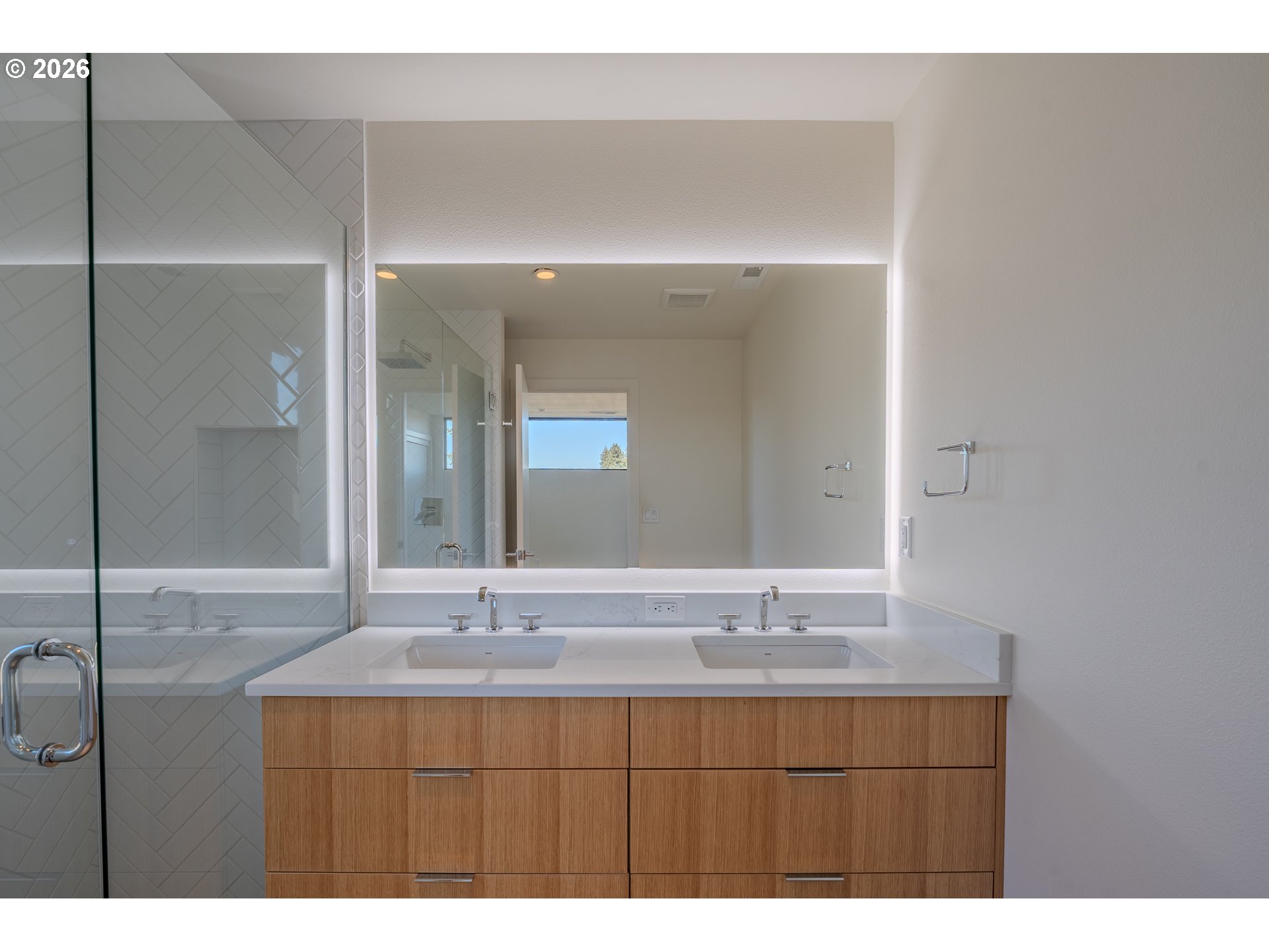 Photo #41: 336524076 Listing: Photo #41