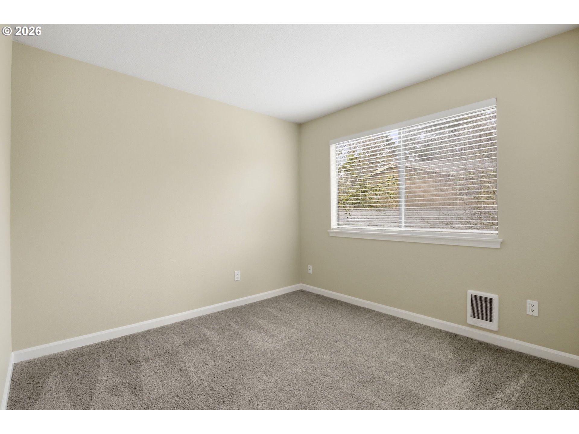 Photo #14: 337014076 Listing: Photo #14