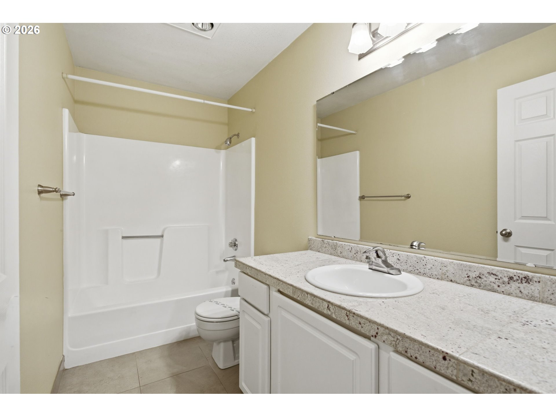 Photo #13: 337014076 Listing: Photo #13