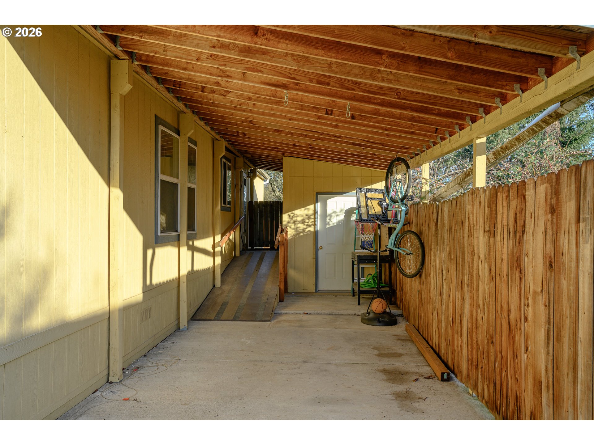 1282 E 3RD ST UNIT 83, Lafayette, OR, 97127