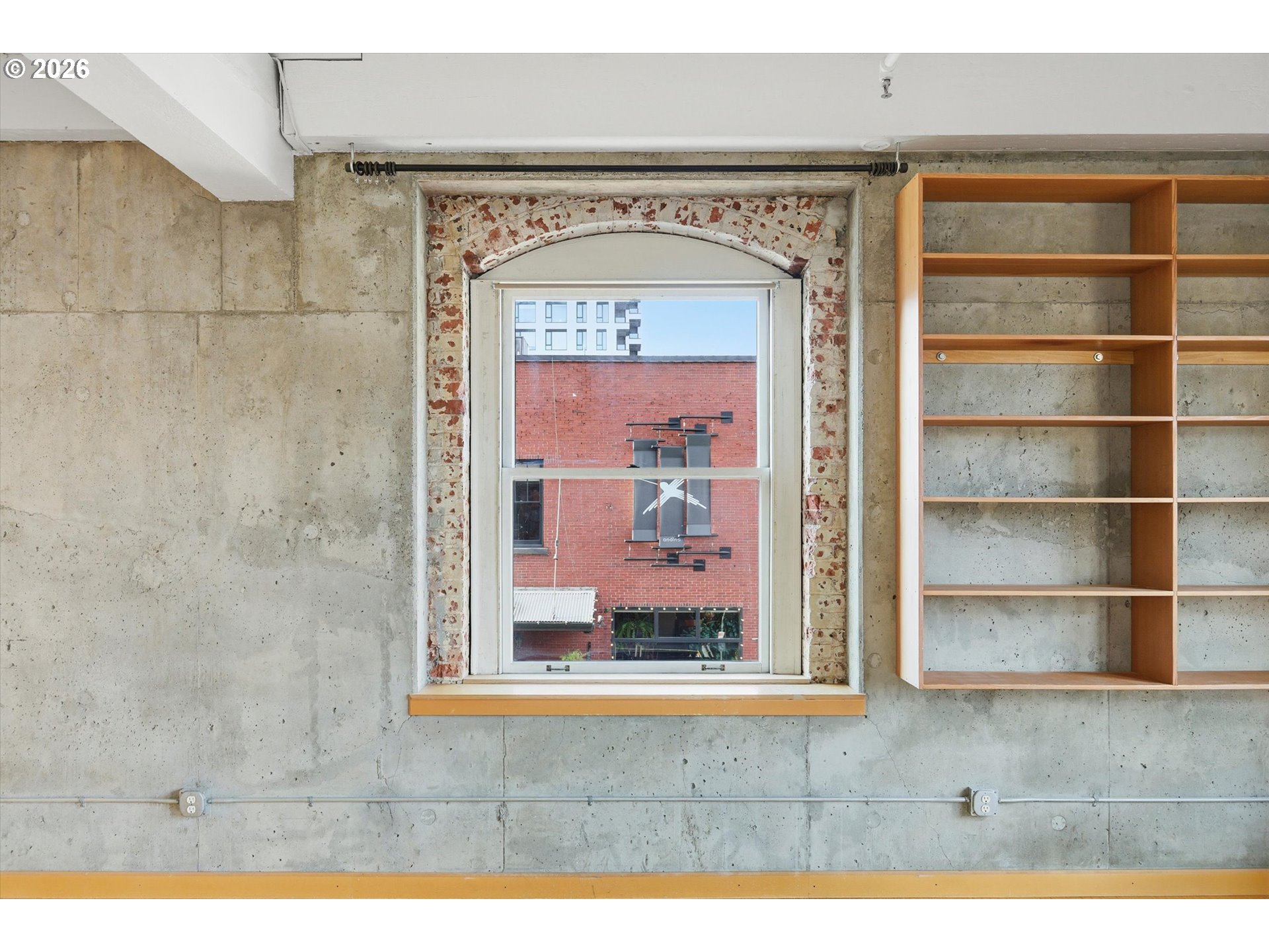 Photo #8: 337511727 Listing: Photo #8