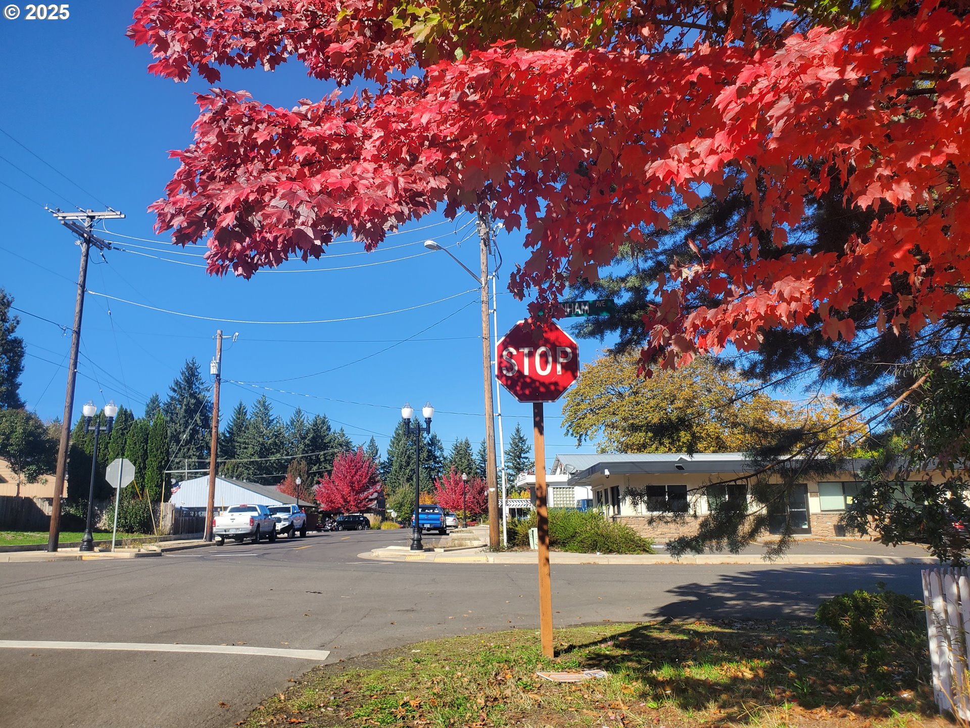 4th AVE, Veneta, OR, 97487