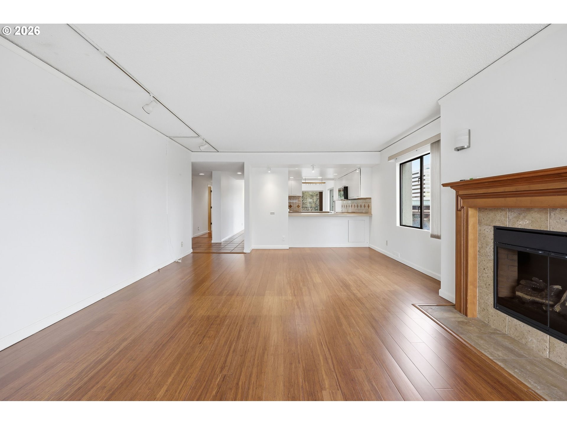 Photo #33: 338163433 Listing: Photo #33