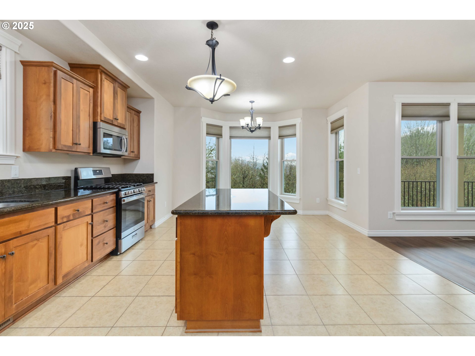 119 PENINSULA DR, Kelso, WA, 98626