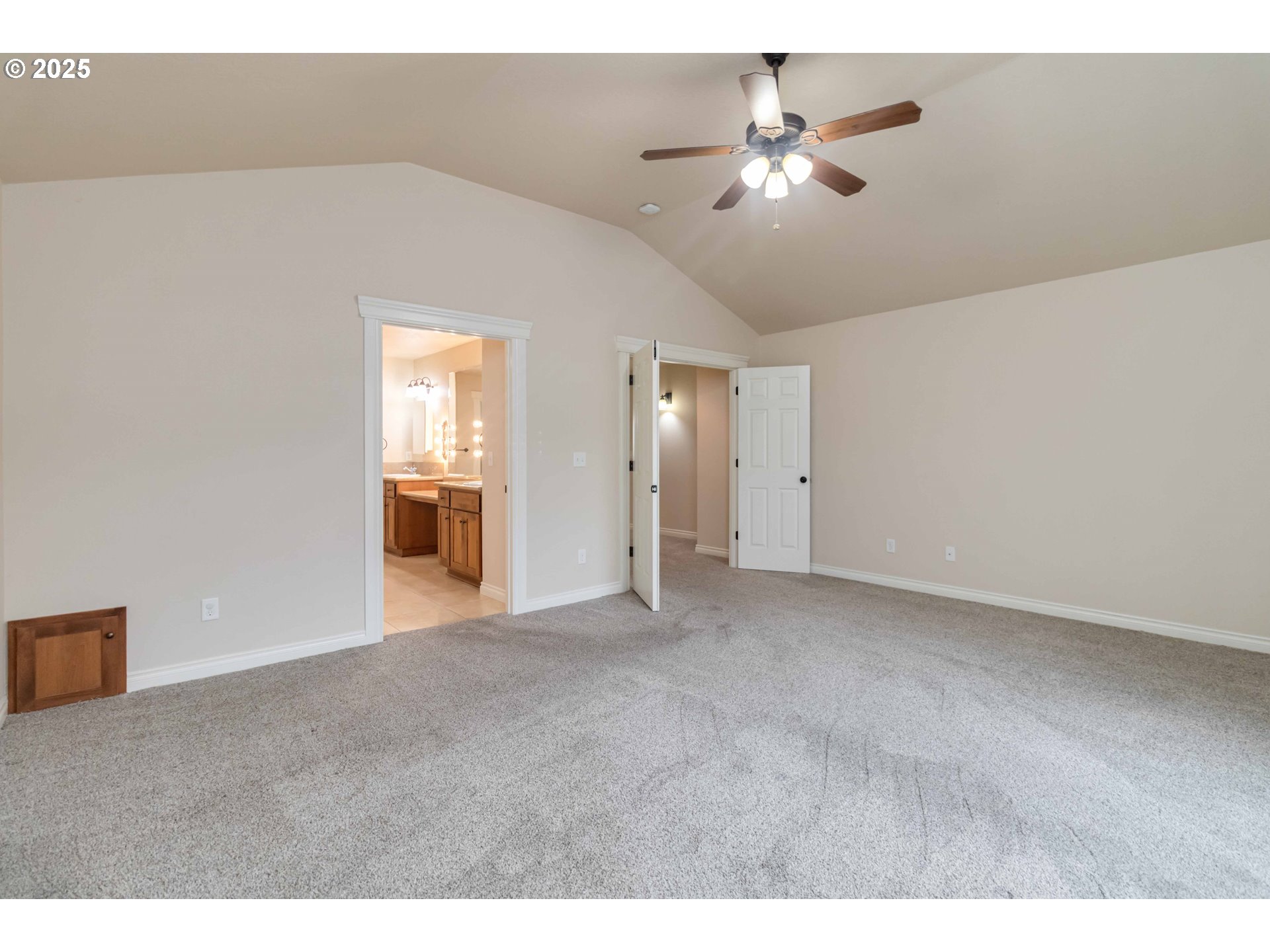 119 PENINSULA DR, Kelso, WA, 98626