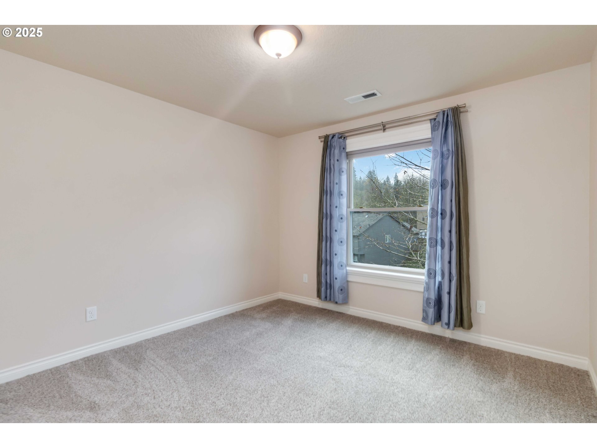 119 PENINSULA DR, Kelso, WA, 98626