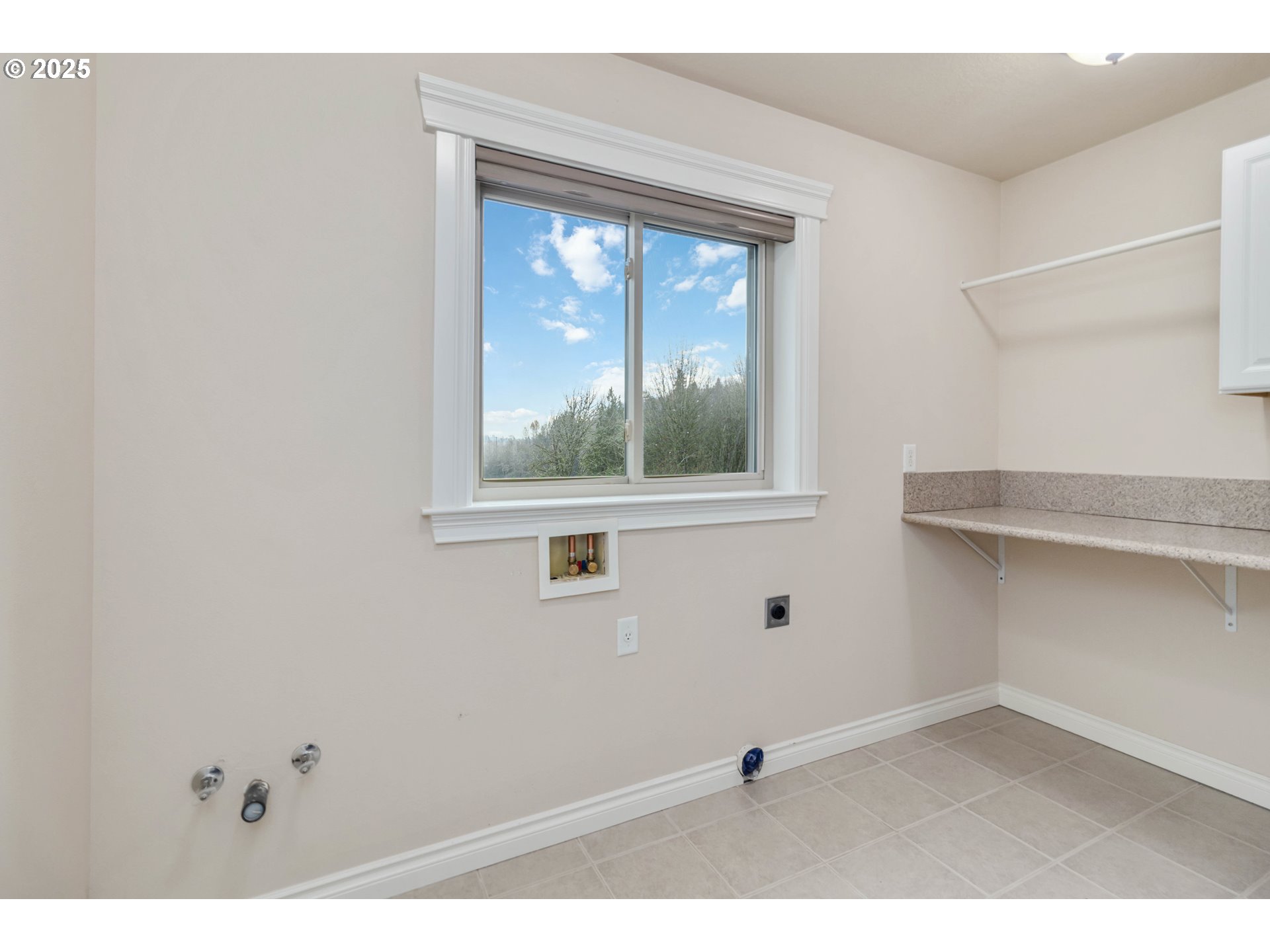 119 PENINSULA DR, Kelso, WA, 98626