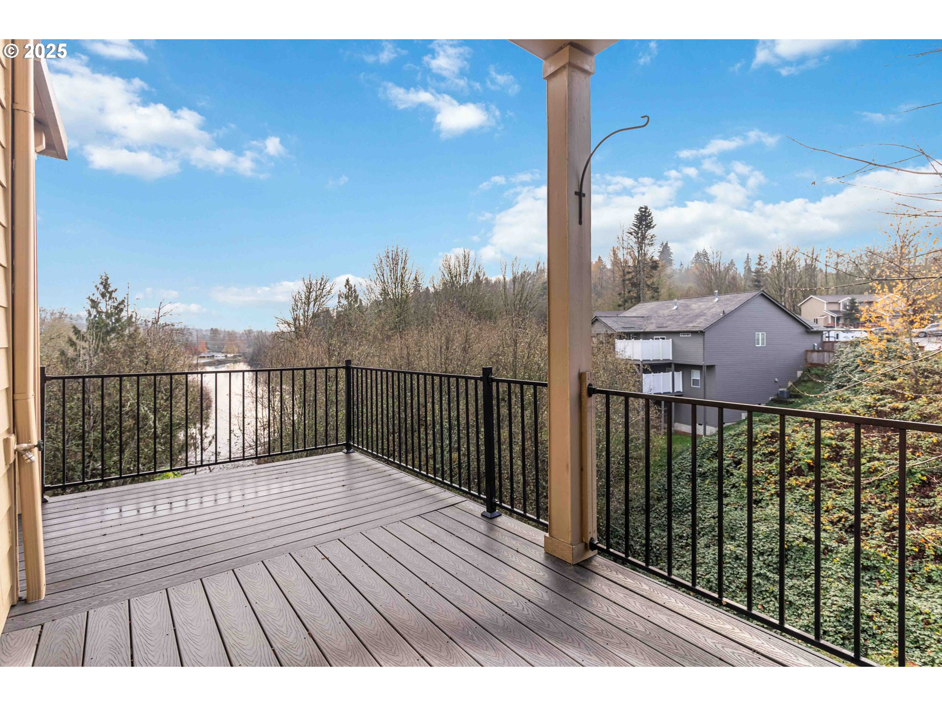 119 PENINSULA DR, Kelso, WA, 98626