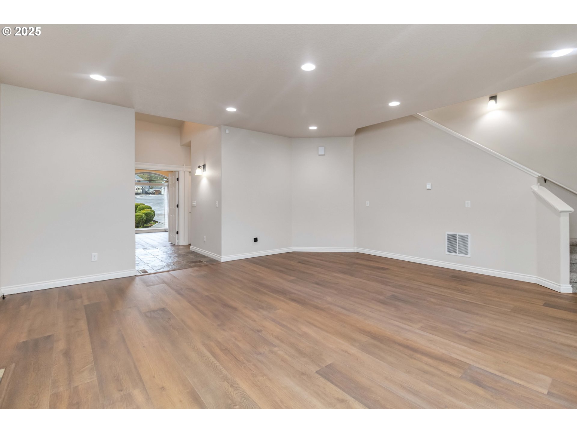 119 PENINSULA DR, Kelso, WA, 98626