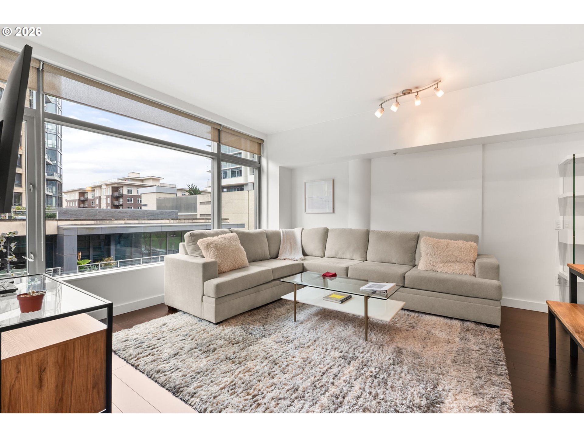 Photo #10: 339094053 Listing: Photo #10