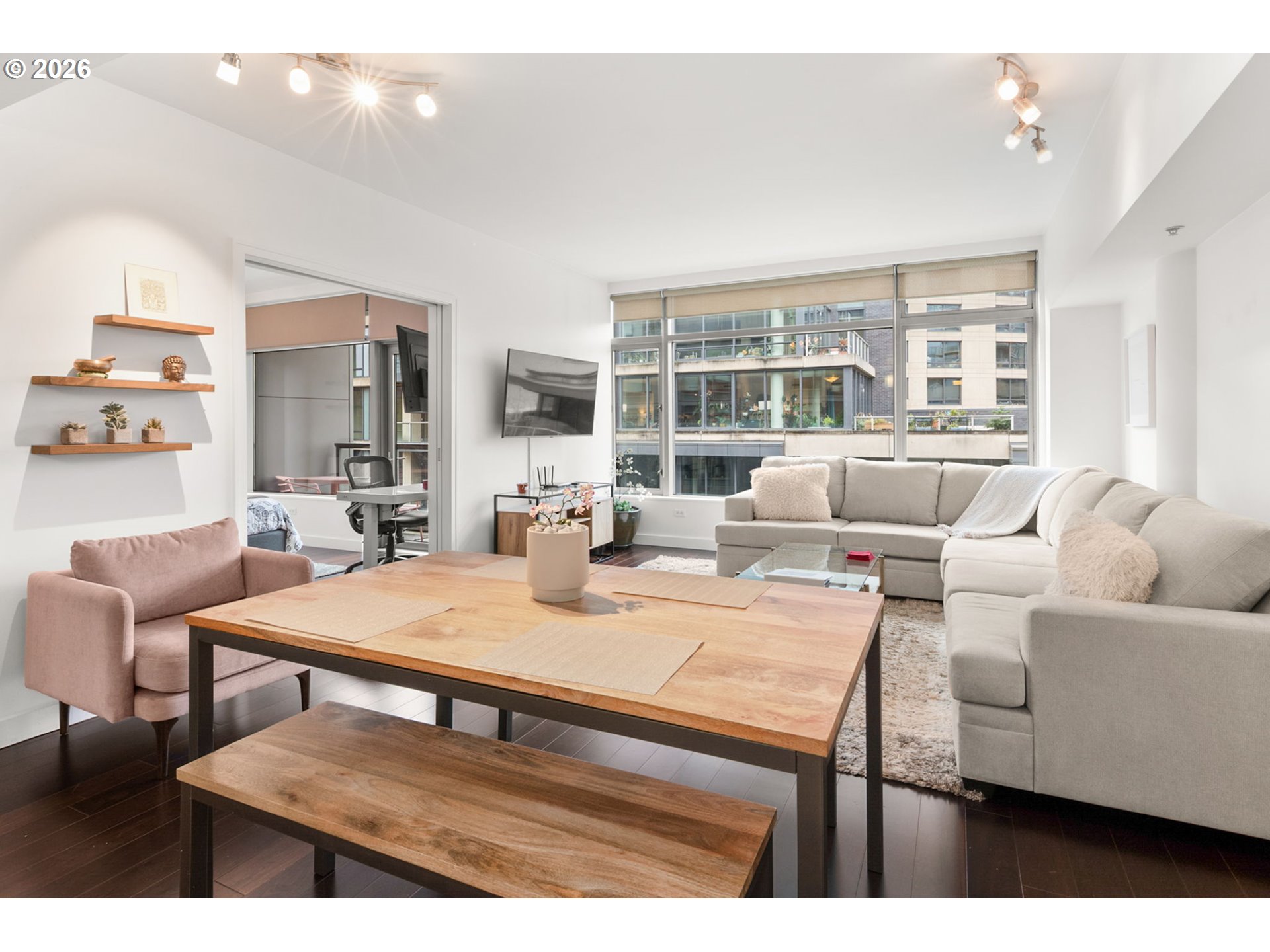 Photo #2: 339094053 Listing: Photo #2