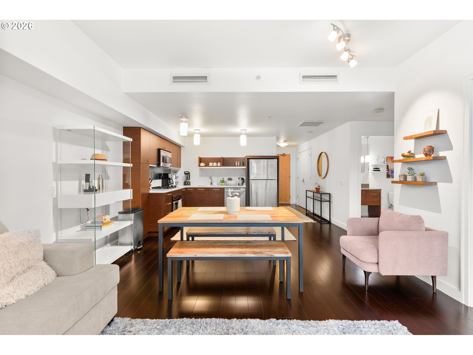 Photo #6: 339094053 Listing: Photo #6