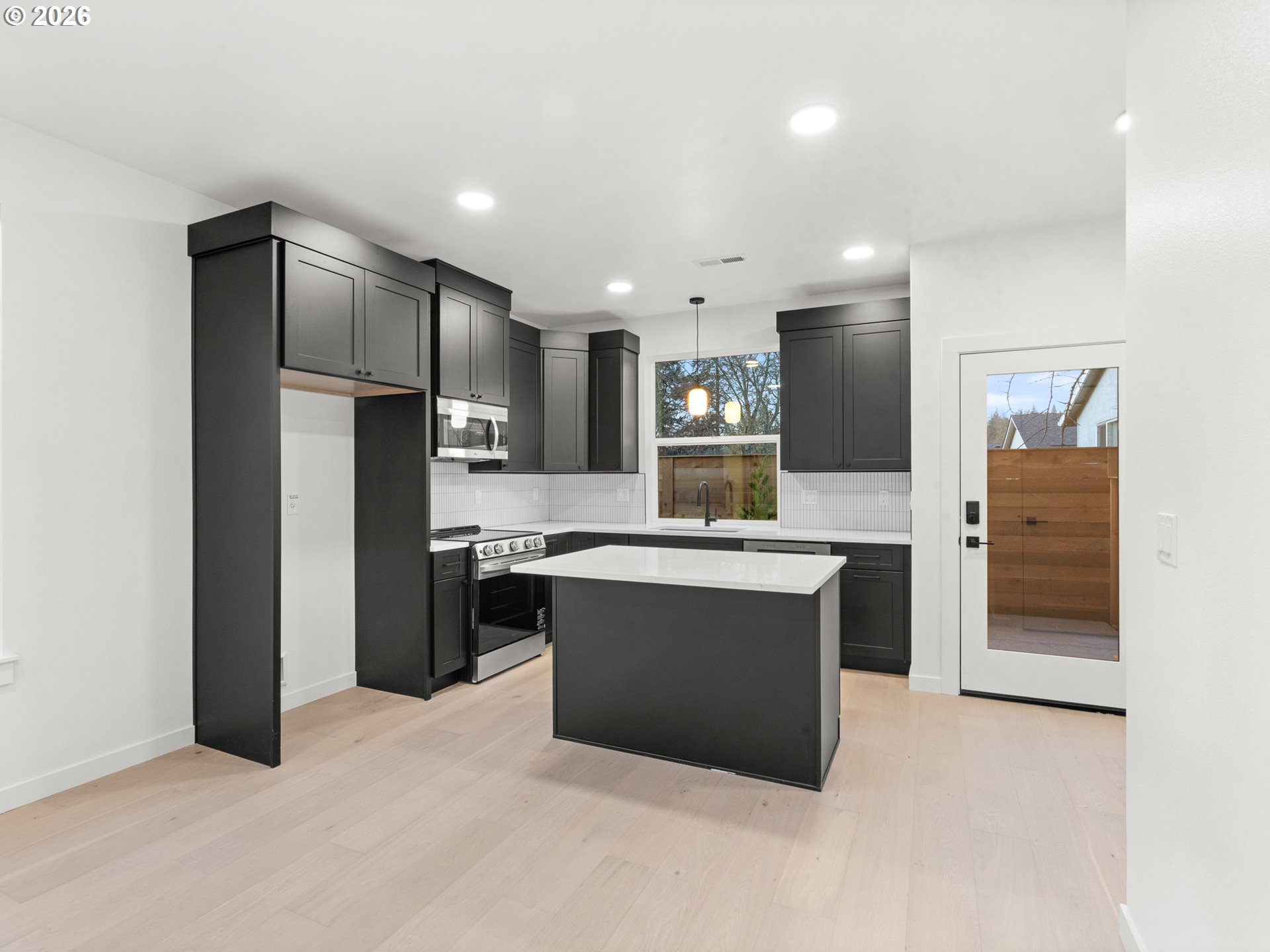 11067 SW 61st AVE UNIT 5, Portland, OR, 97219