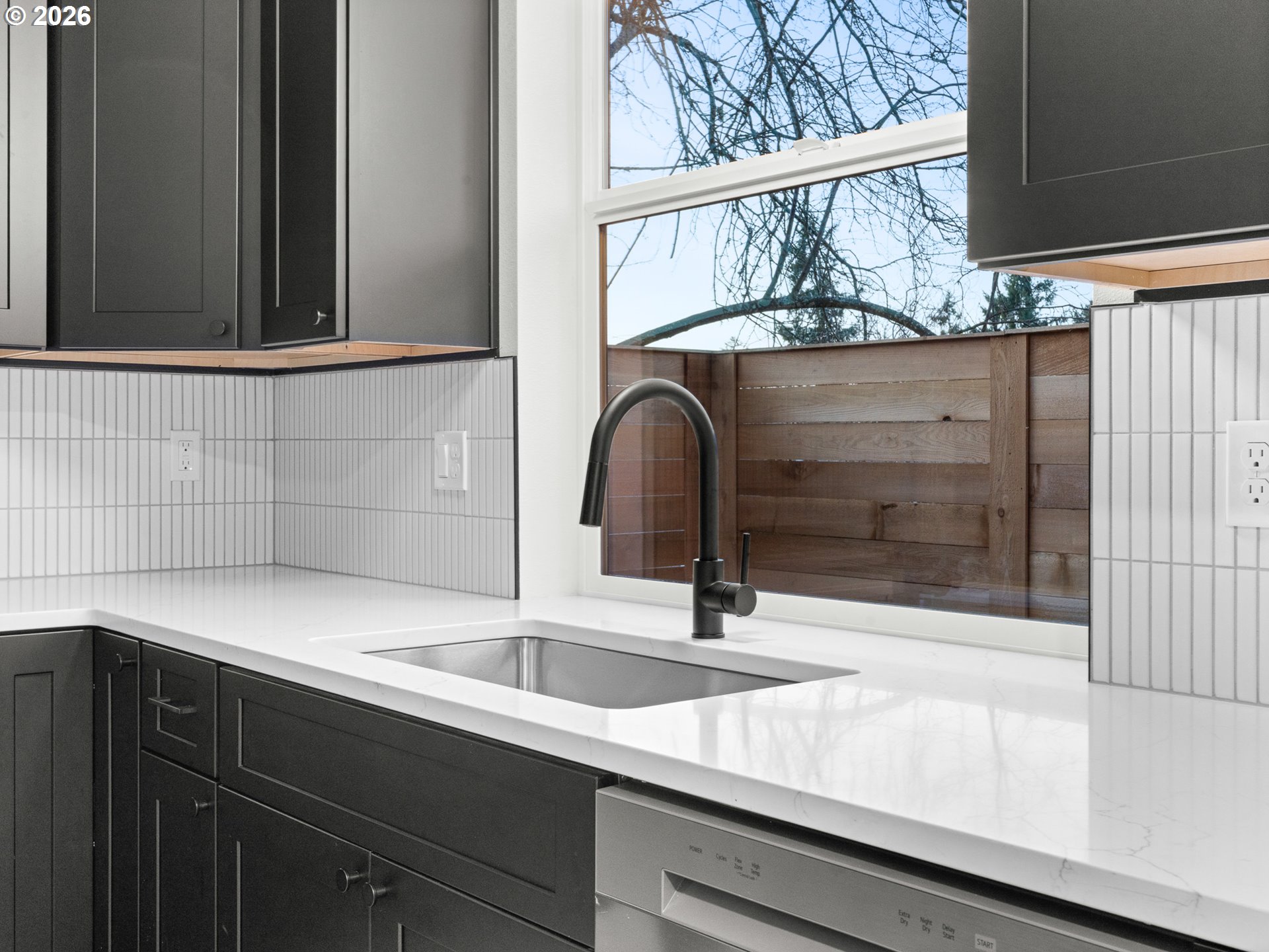 Photo #10: 339332714 Listing: Photo #10